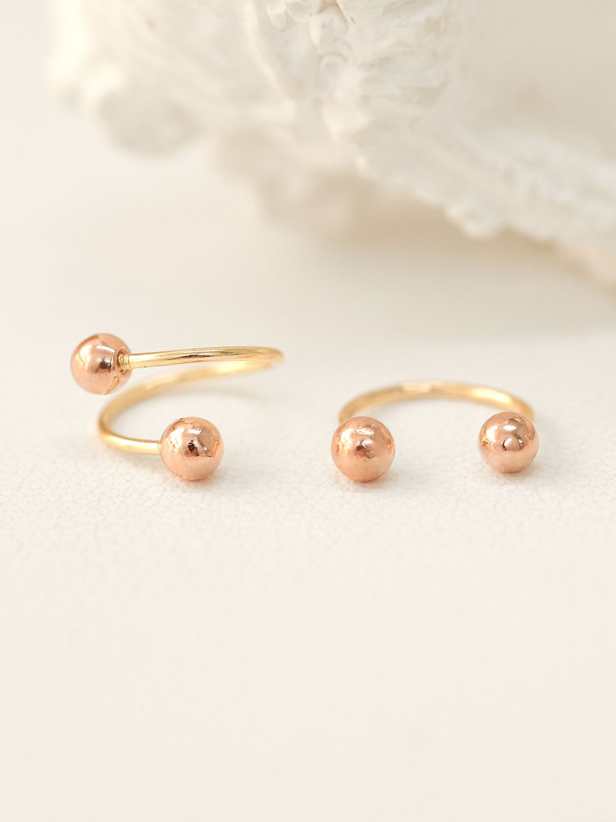 미니멀피어싱(MINIMALPIERCING) 14K 트위스트 말발굽 피어싱 귀걸이