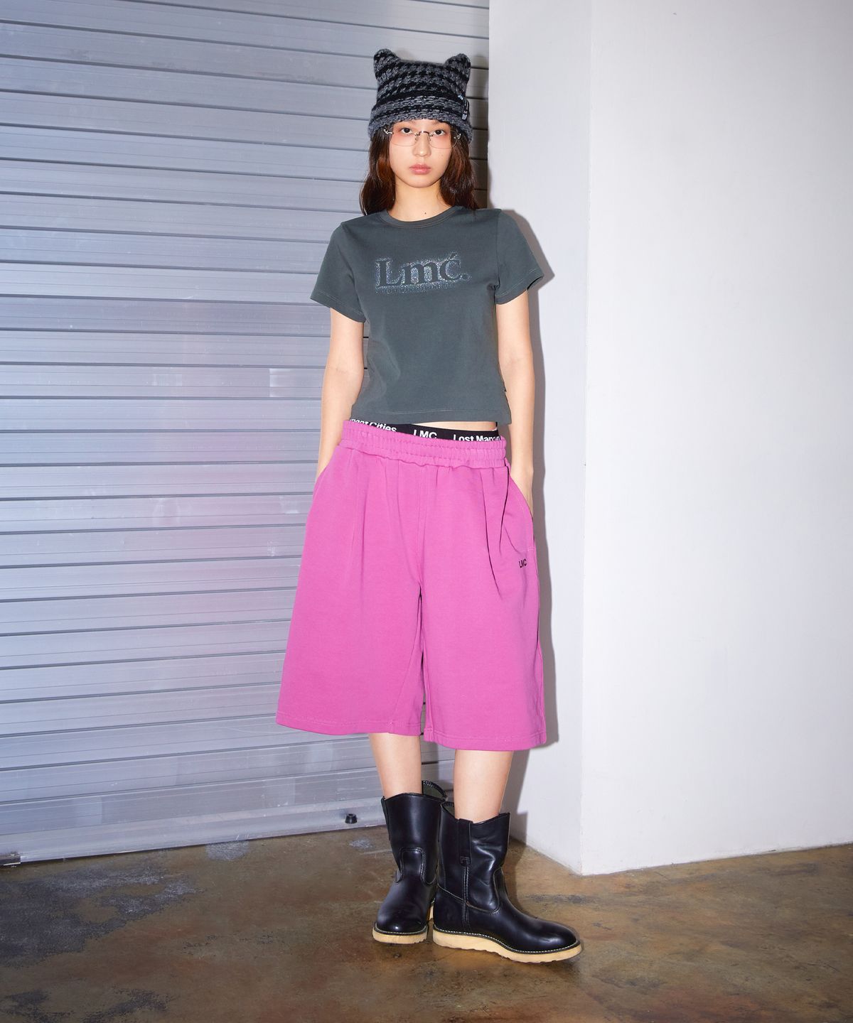 엘엠씨(LMC) WM NEW CLASSIC LOGO CROPPED TEE white