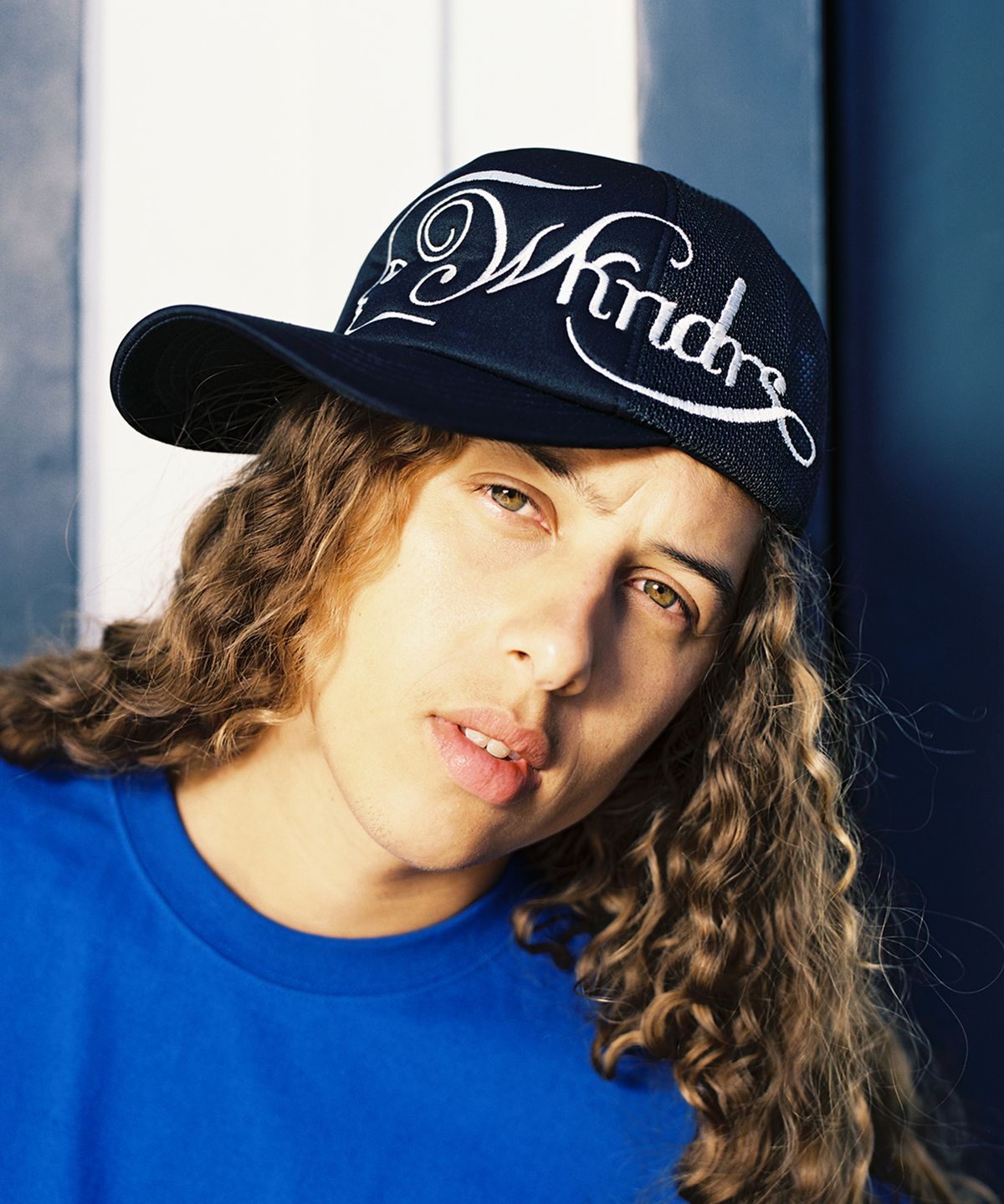 위캔더스(WKNDRS) SALONE TRUCKER CAP (BLACK)