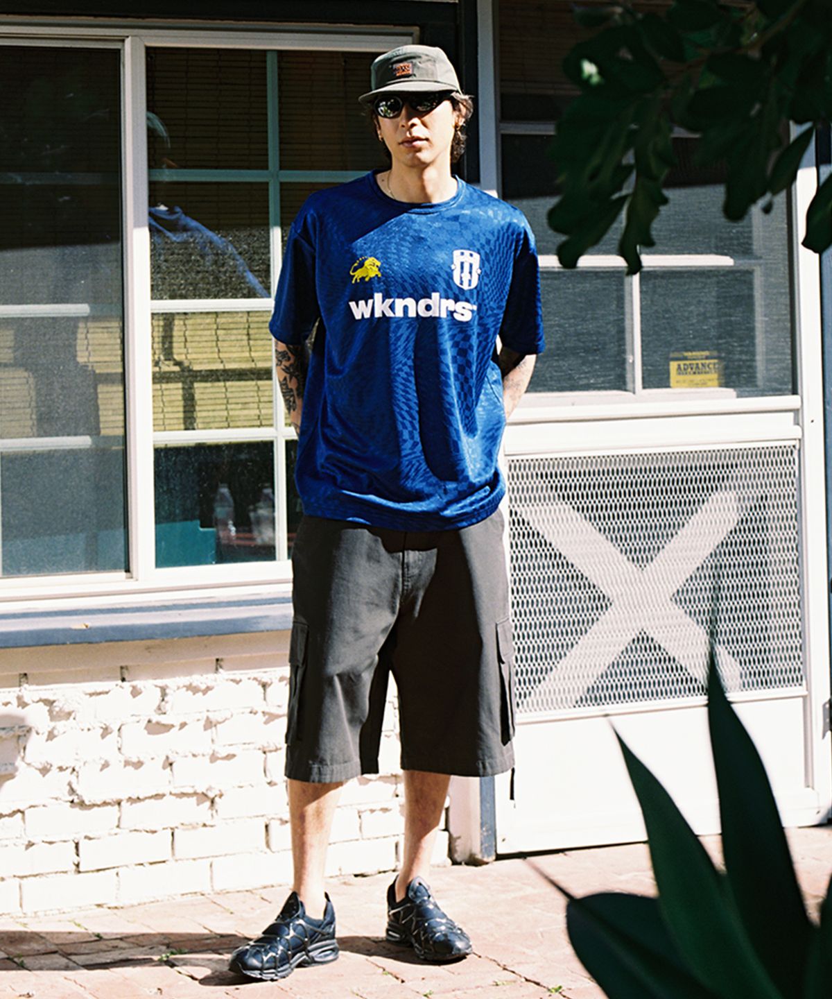 위캔더스(WKNDRS) RIPSTOP CARGO SHORTS (CHARCOAL)