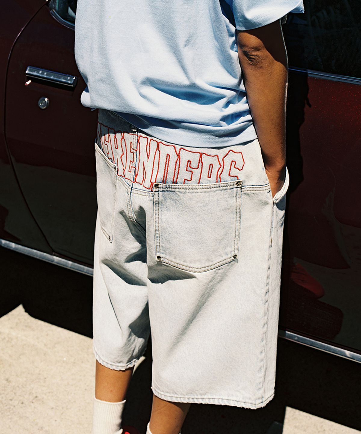 위캔더스(WKNDRS) COWBOY DENIM SHORTS (I.DENIM)
