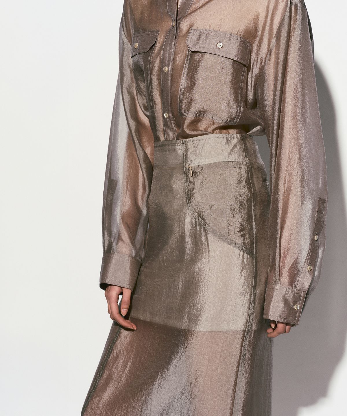 리이(RE RHEE) SHEER CUPRO MAXI SKIRT BEIGE