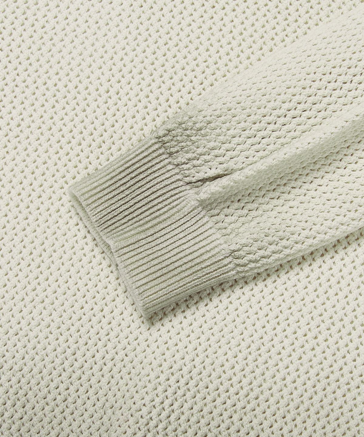 위캔더스(WKNDRS) SPRAY KNIT SWEATER (IVORY)