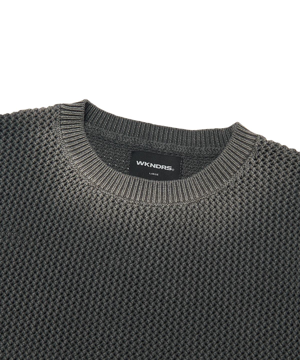 위캔더스(WKNDRS) SPRAY KNIT SWEATER (CHARCOAL)