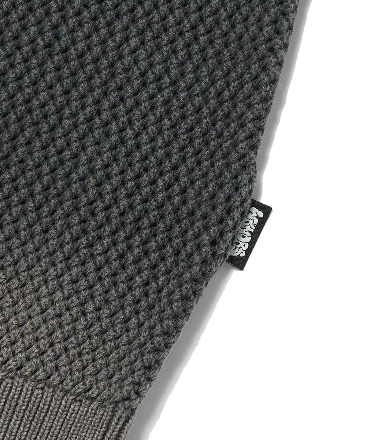 위캔더스(WKNDRS) SPRAY KNIT SWEATER (CHARCOAL)