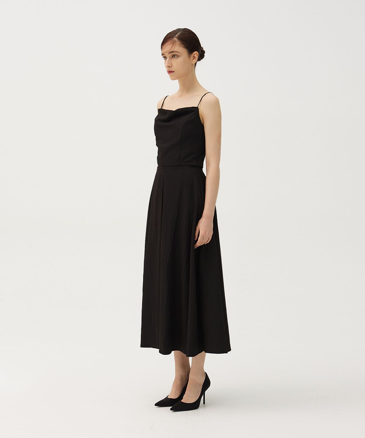 므아므(MMAM) Minimal flared skirt