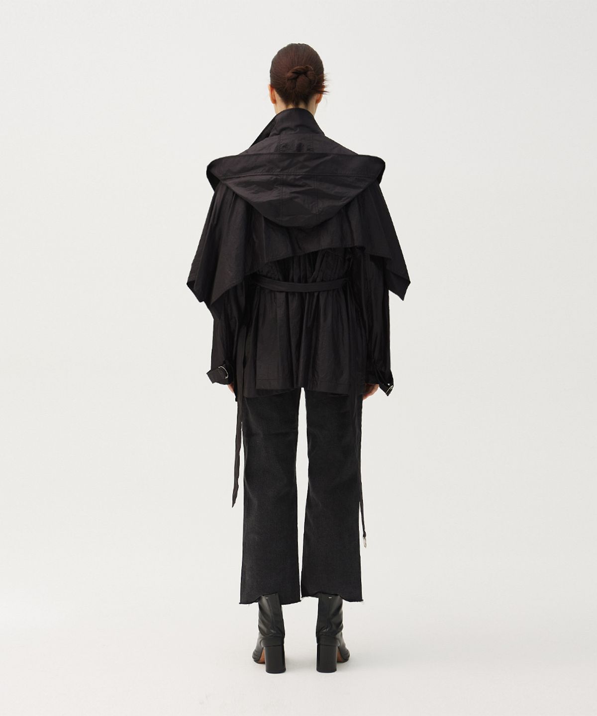 므아므(MMAM) Recycle pleated half coat