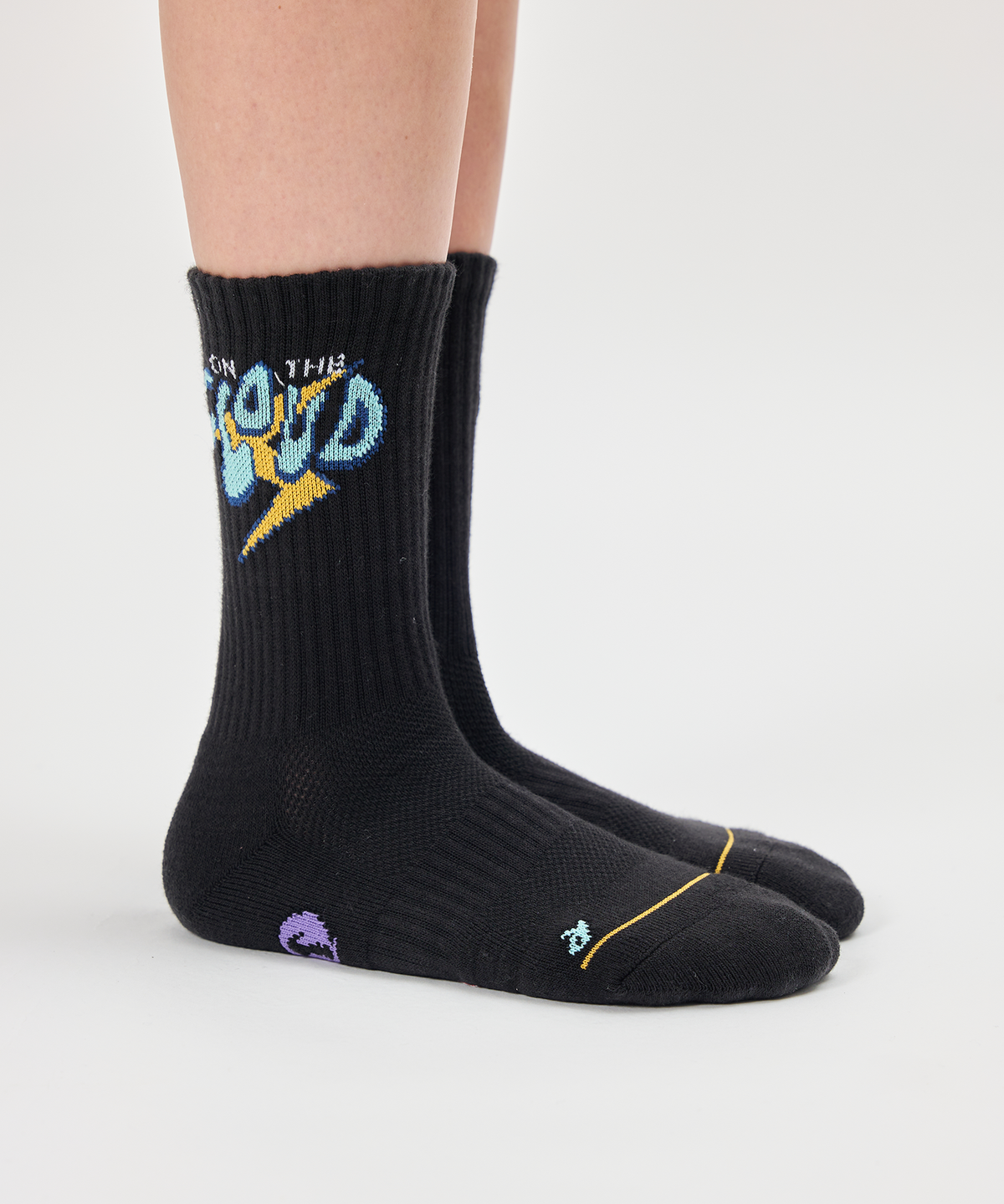 오드삭스(ODDSOCKS) 쿨맥스 러닝 크루 삭스 마라톤 양말 -온 더 클라우드(블랙)