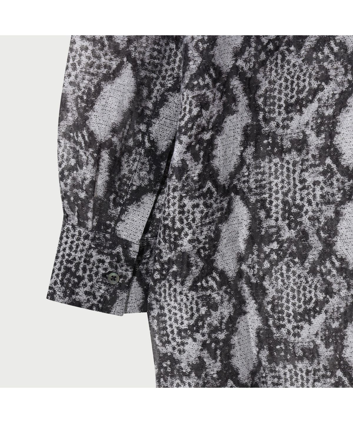 이로 우먼(IROWOMEN) ALOUNE 셔츠 - Black Pattern