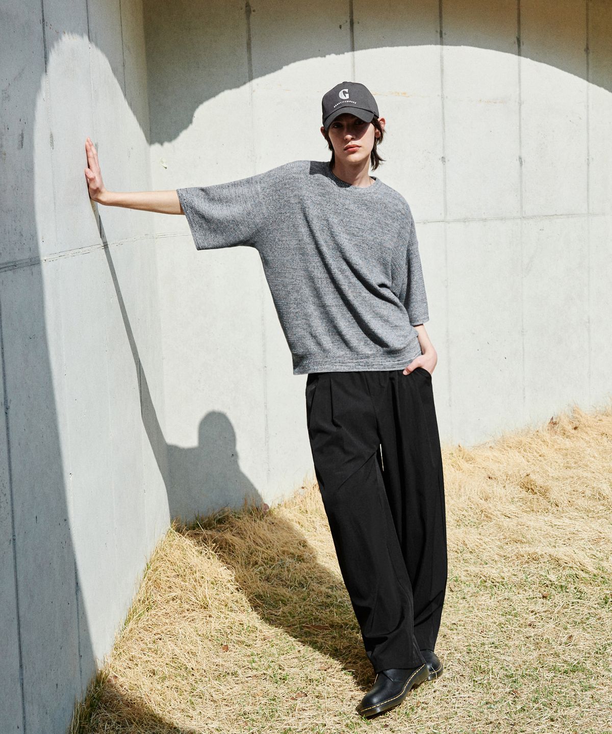 굿라이프웍스(GLW) 투턱 와이드 나일론 팬츠 블랙