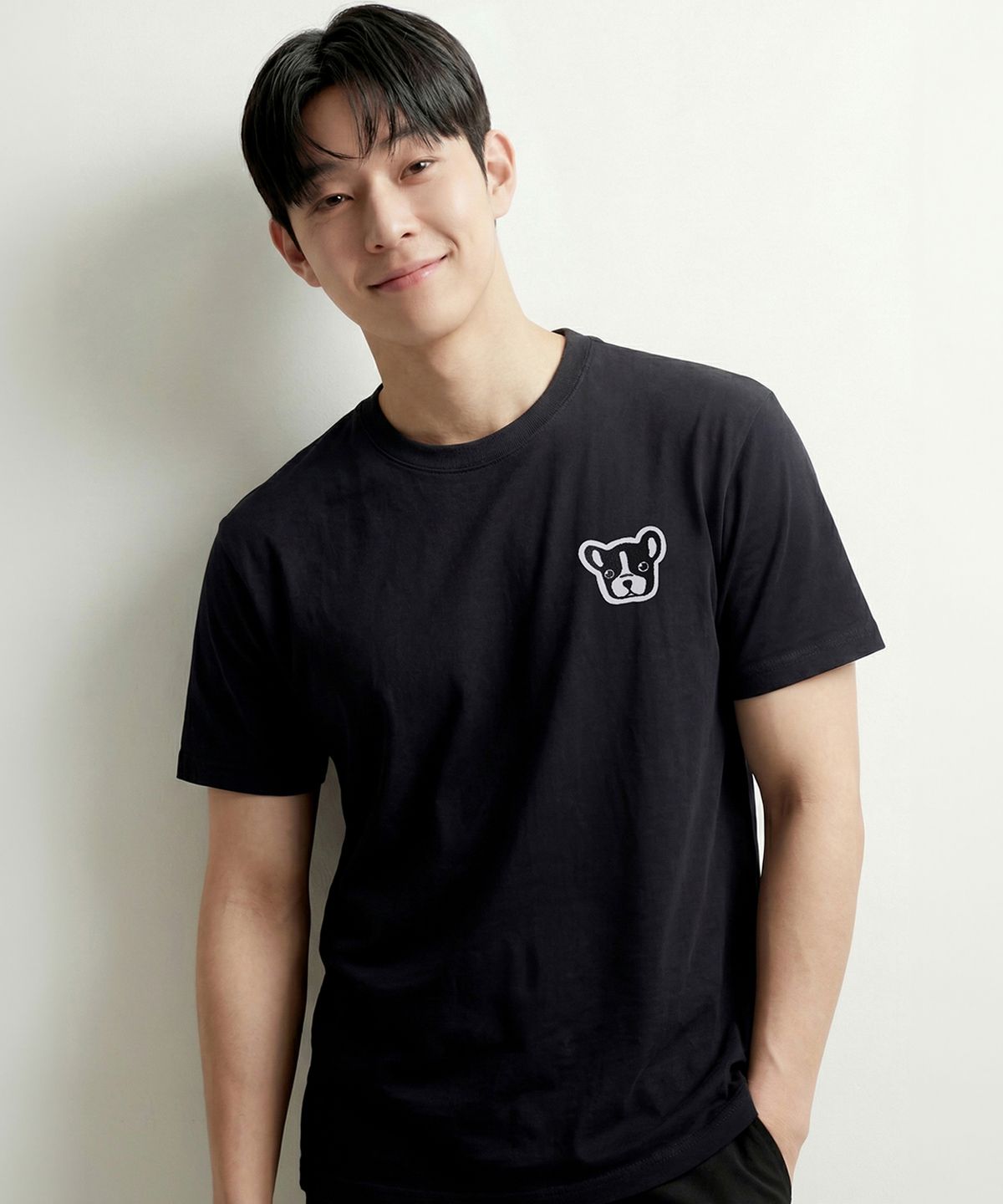 옥스타(OKSTAR) 불독 자수패치 반팔티