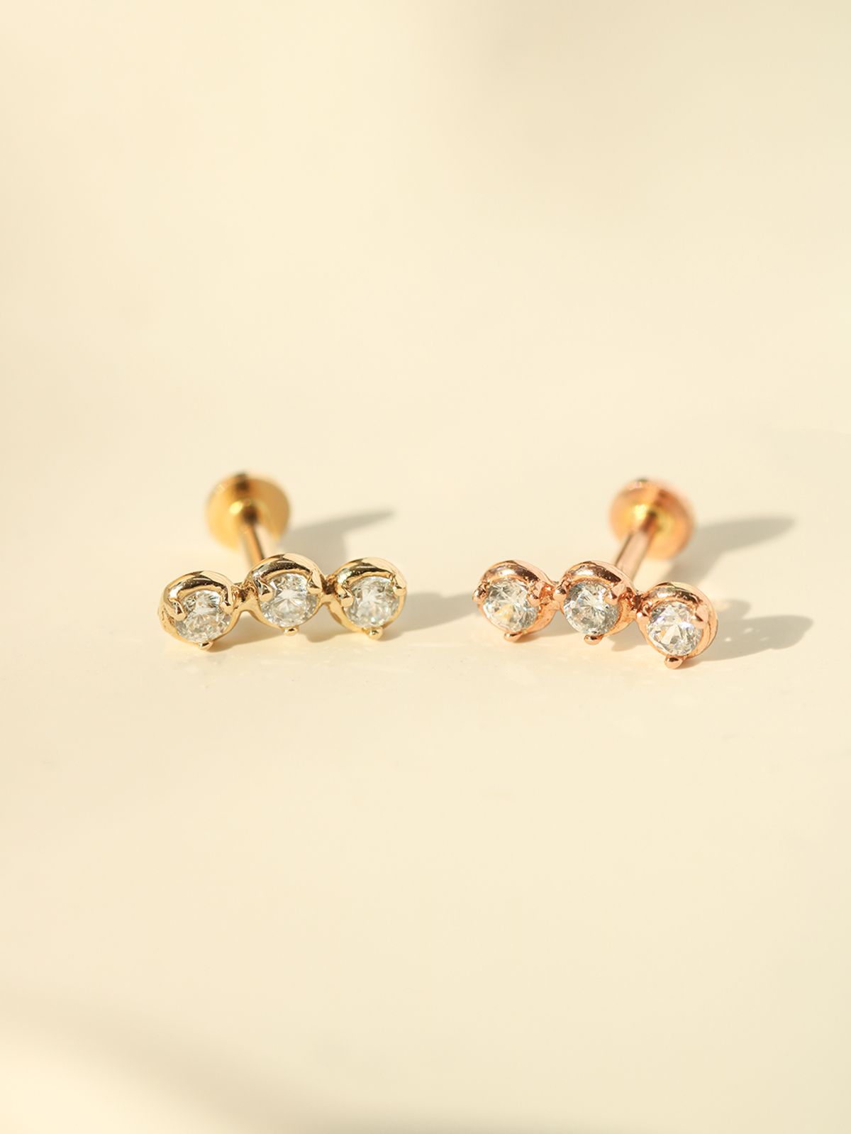 미니멀피어싱(MINIMALPIERCING) 14K 인터널 트리오 큐빅 라블렛 피어싱