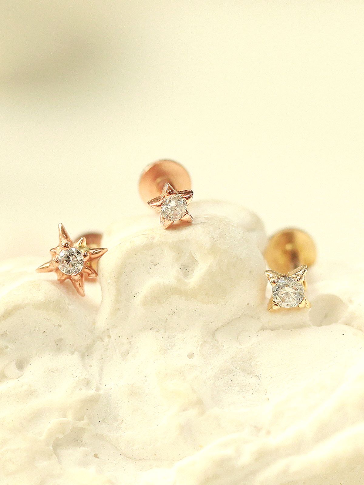 미니멀피어싱(MINIMALPIERCING) 14K 인터널 초미니 반짝이 별 라블렛 피어싱