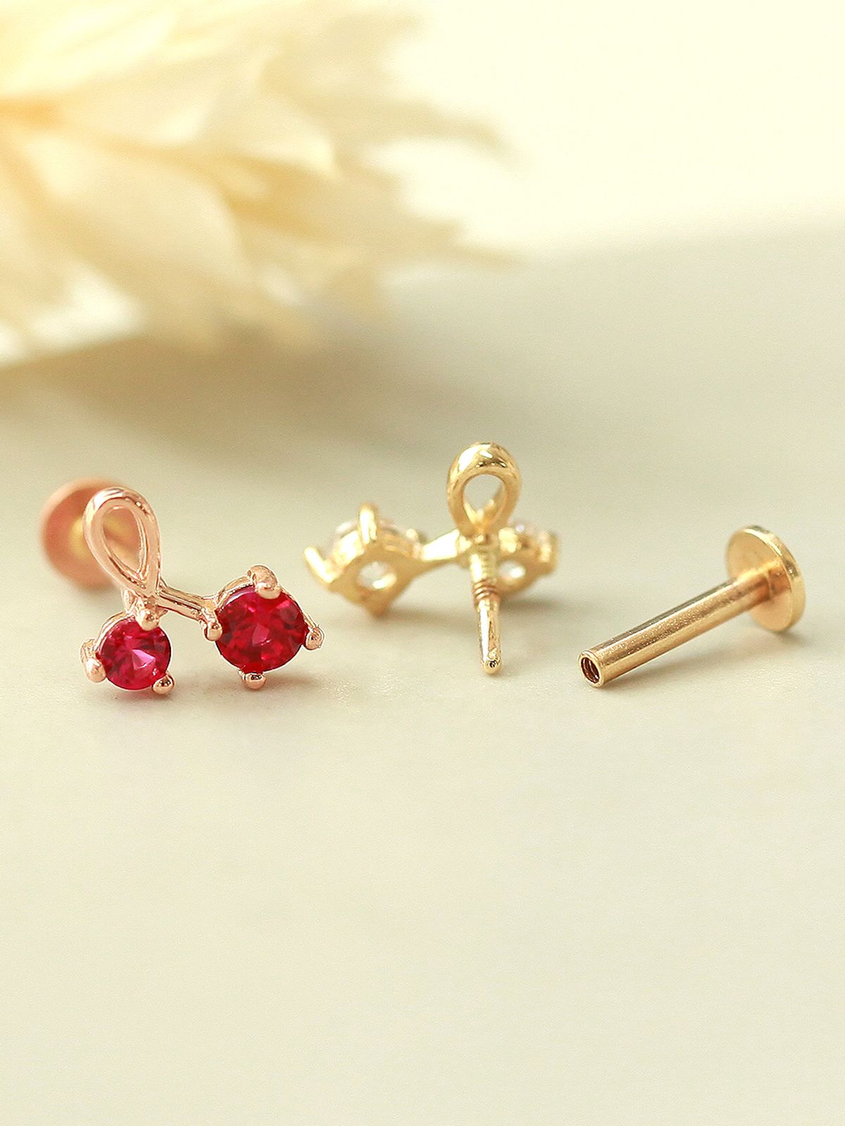 미니멀피어싱(MINIMALPIERCING) 14K 인터널 앵두 큐빅 라블렛 피어싱