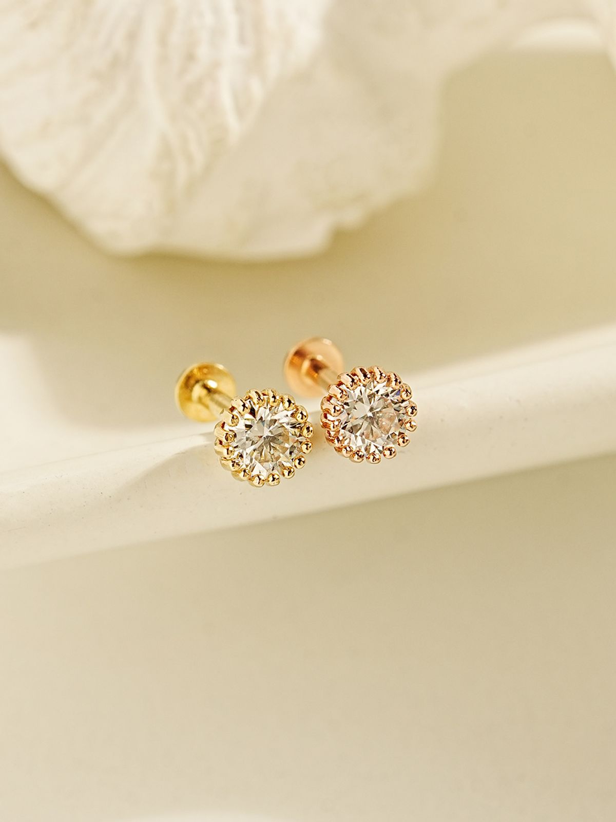 미니멀피어싱(MINIMALPIERCING) [1mm/1.2mm]14K 인터널 모이사나이트 다이아 에코 라블렛 피어싱
