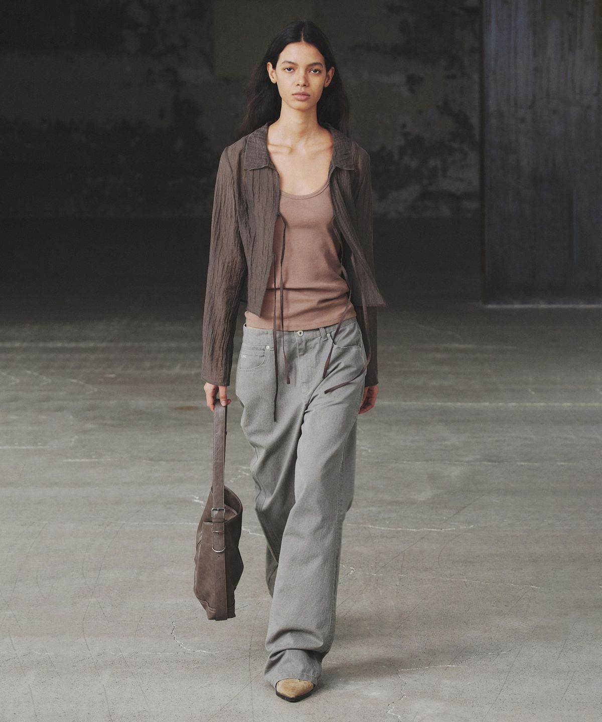 인사일런스 우먼(INSILENCE WOMEN) 스트레이트 컬러 데님 KHAKI GREY