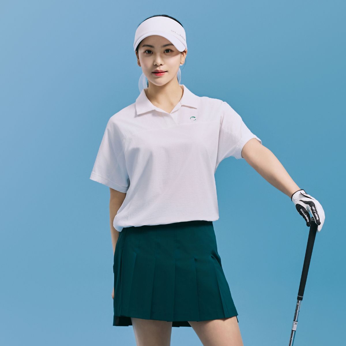 챌린저(CHALLENGER) 여성 에어리 스트레치 오픈 카라 반팔 우븐탑 화이트