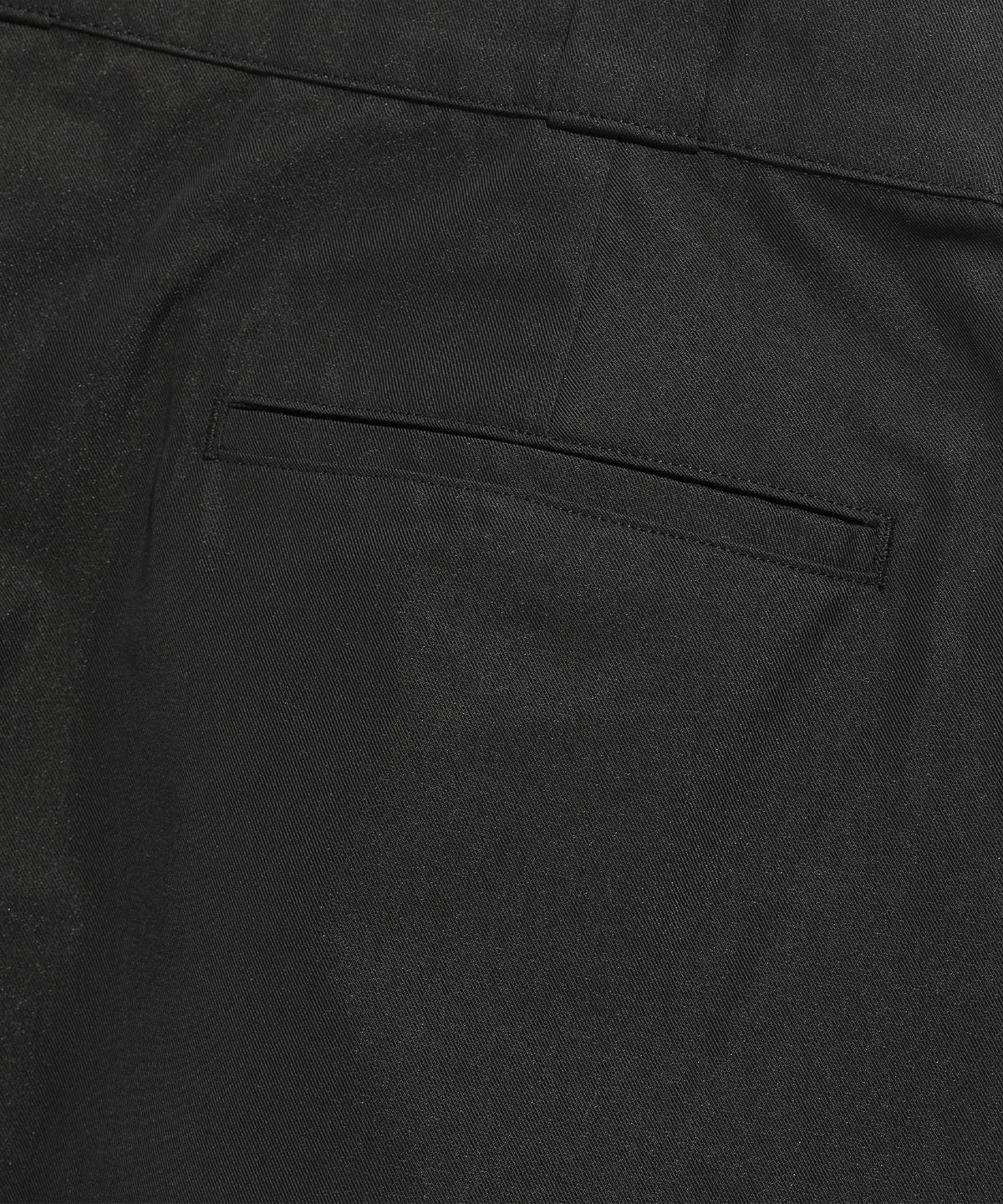 나이스고스트클럽(NICEGHOSTCLUB) BERMUDAS TWO TUCK WORK SHORTS_BLACK(NG2FMUPA61A)