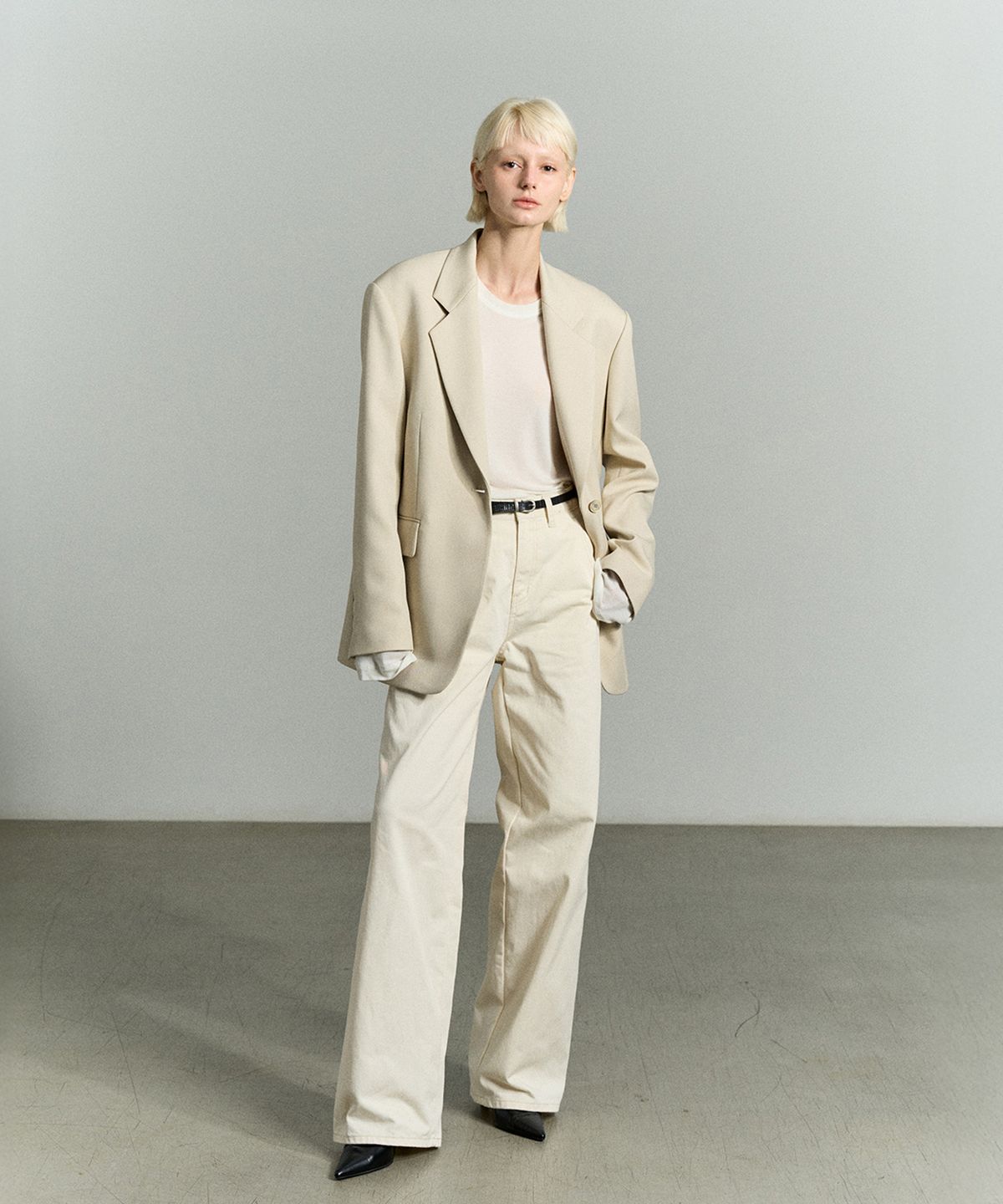 리이(RE RHEE) SINGLE-BREASTED OVERSIZED JACKET BEIGE