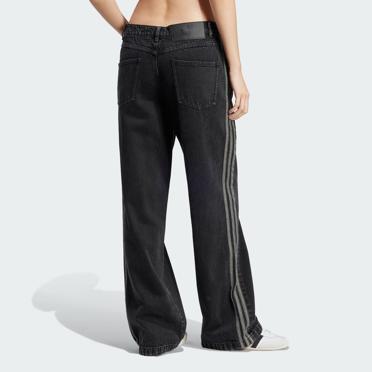 아디다스(ADIDAS) 아디컬러 데님 3S 트랙 팬츠 JD3109
