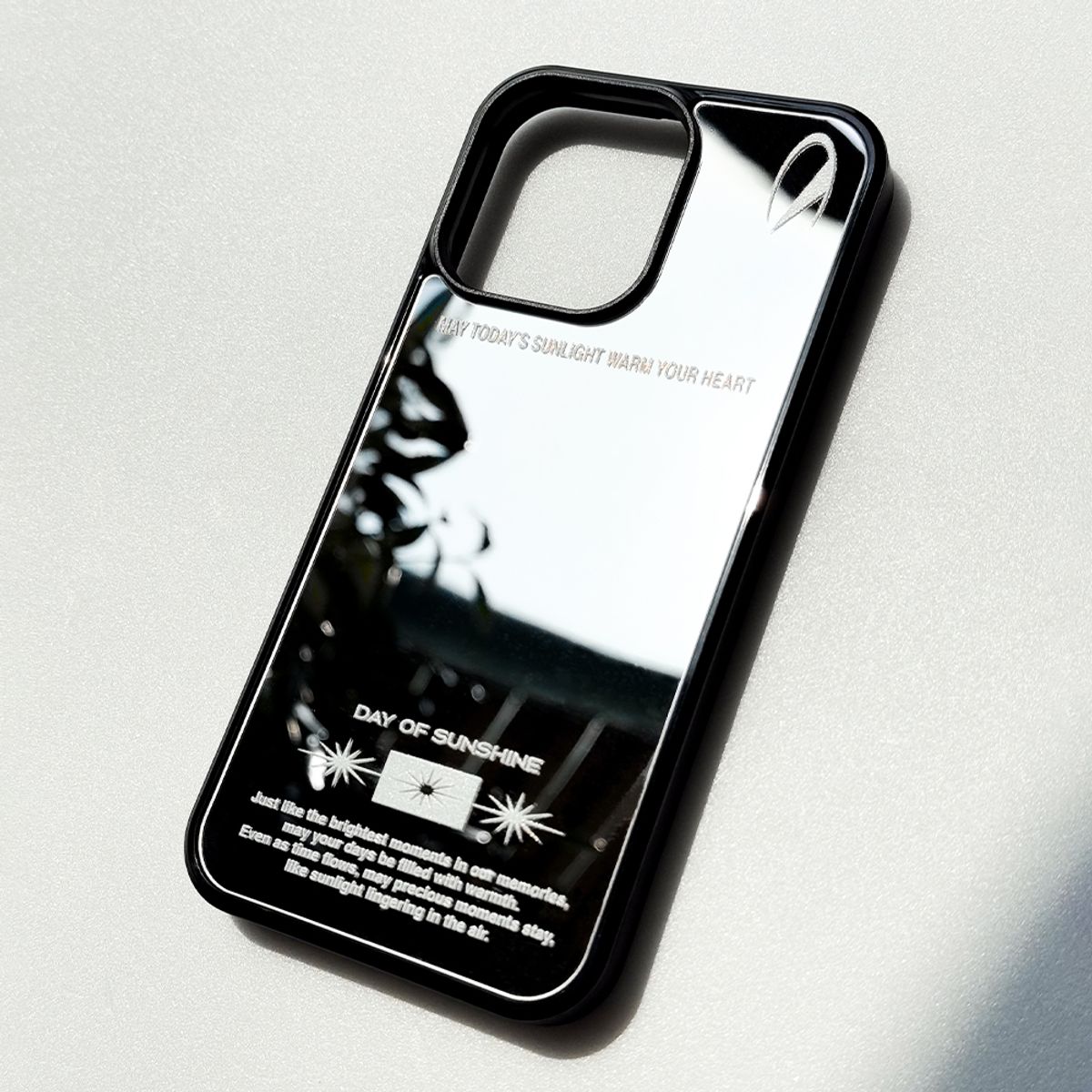 메모리즈바운더리(MEMORIESBOUNDARY) Sunlight Lingers Bumper Mirror Phone Case (MagSafe)