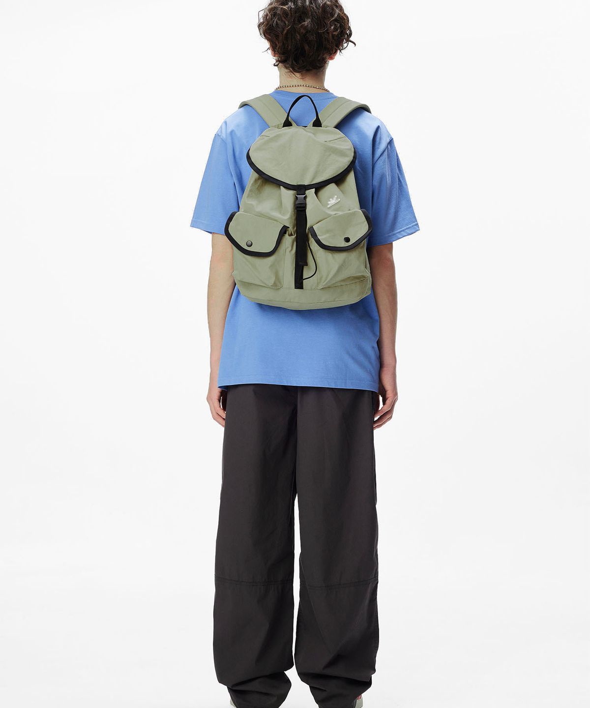 썬러브투어(SUNLOVETOUR) Explorer Daypack Khaki
