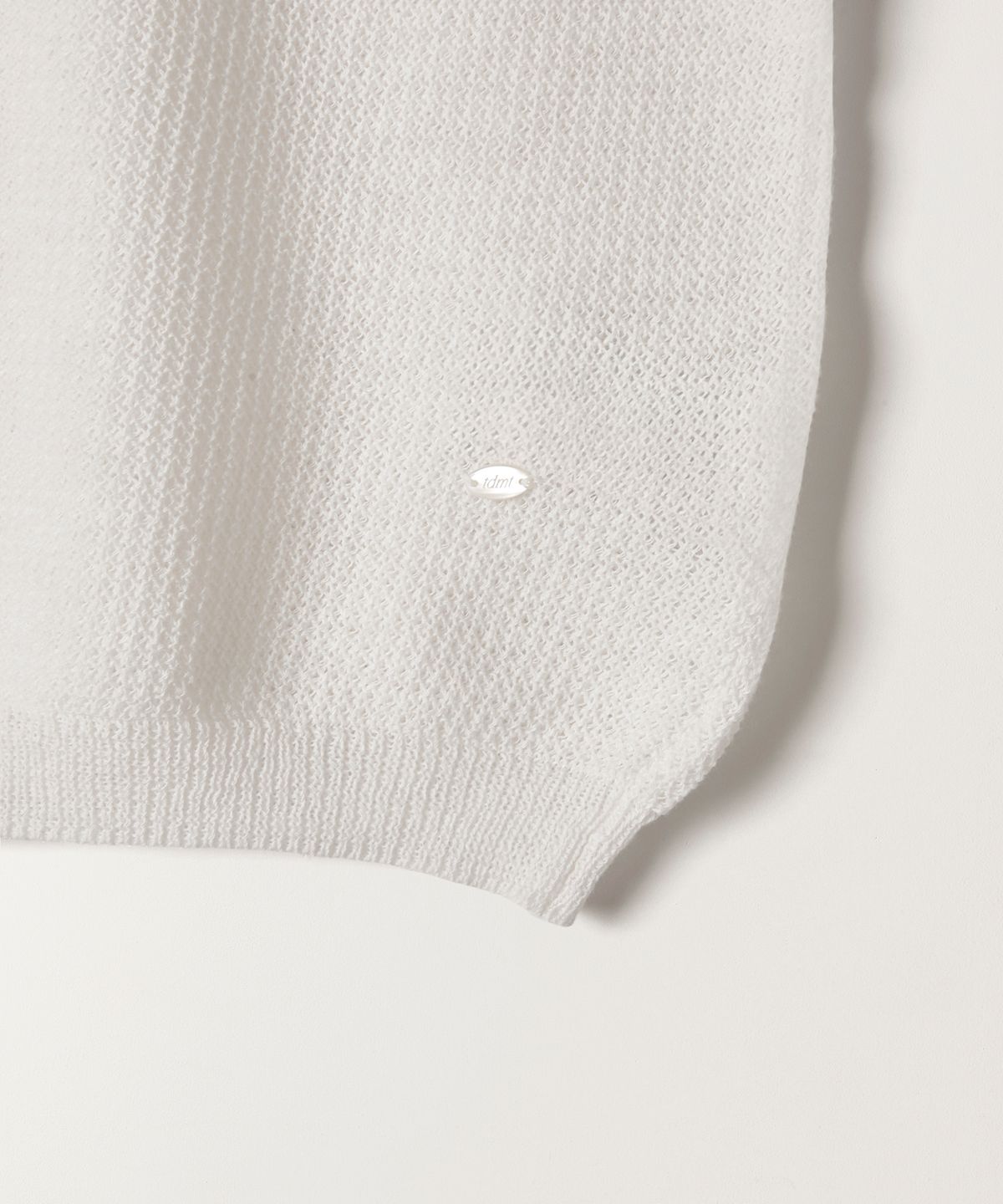 튜드먼트(TTUDEMENT) PUFF SLEEVE ROUND NECK KNIT TOP WHITE