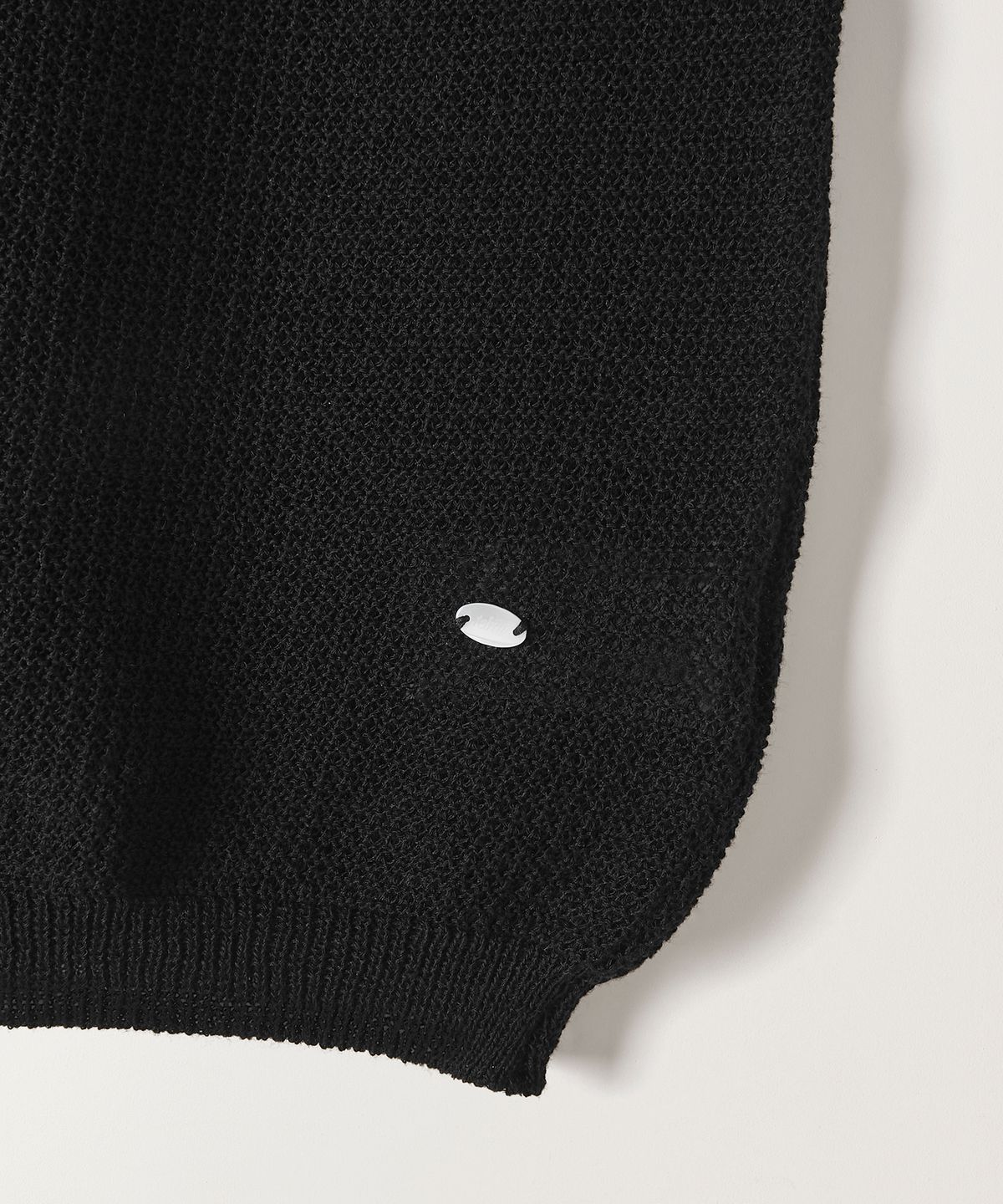 튜드먼트(TTUDEMENT) PUFF SLEEVE ROUND NECK KNIT TOP BLACK