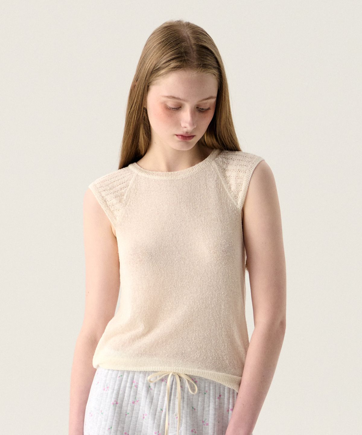 튜드먼트(TTUDEMENT) SLEEVELESS KNIT TOP WHITE