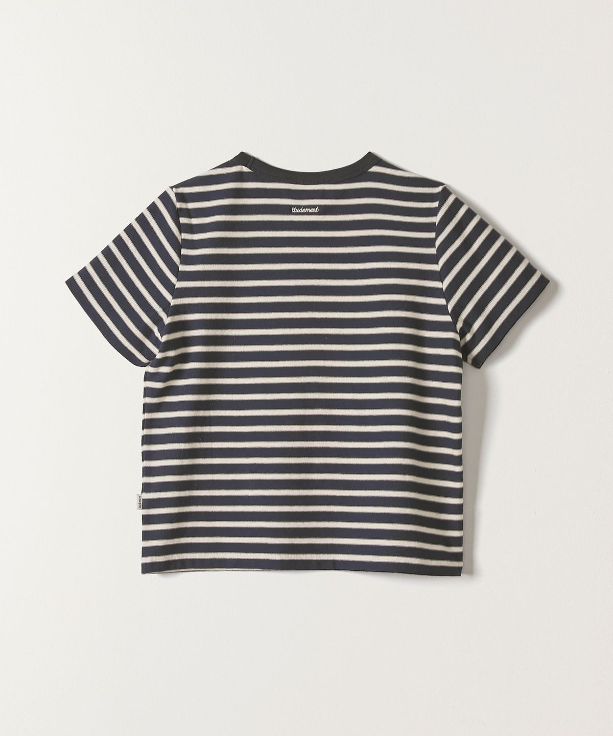 튜드먼트(TTUDEMENT) MULTI STRIPED T-SHIRT NAVY