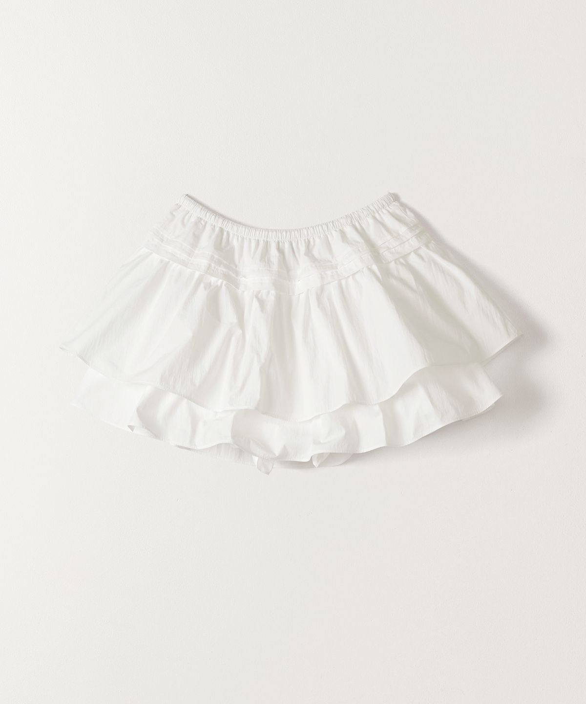 튜드먼트(TTUDEMENT) SHIRRING MINI SKIRT WHITE