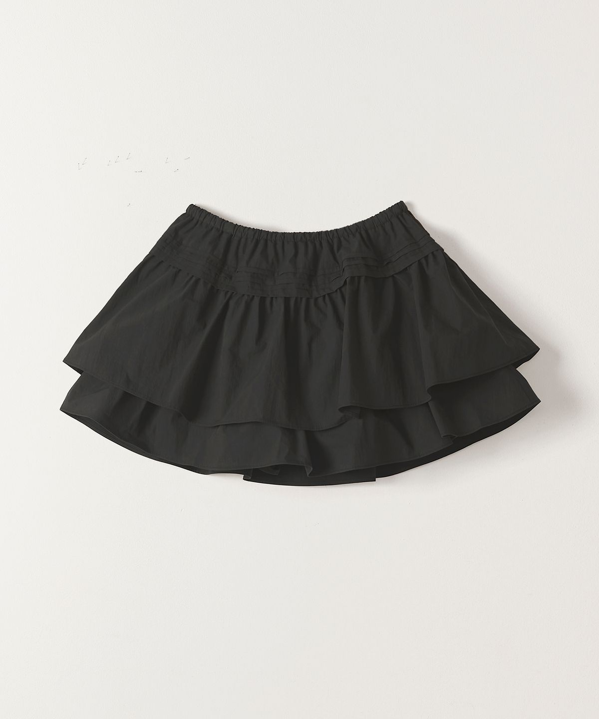 튜드먼트(TTUDEMENT) SHIRRING MINI SKIRT BLACK