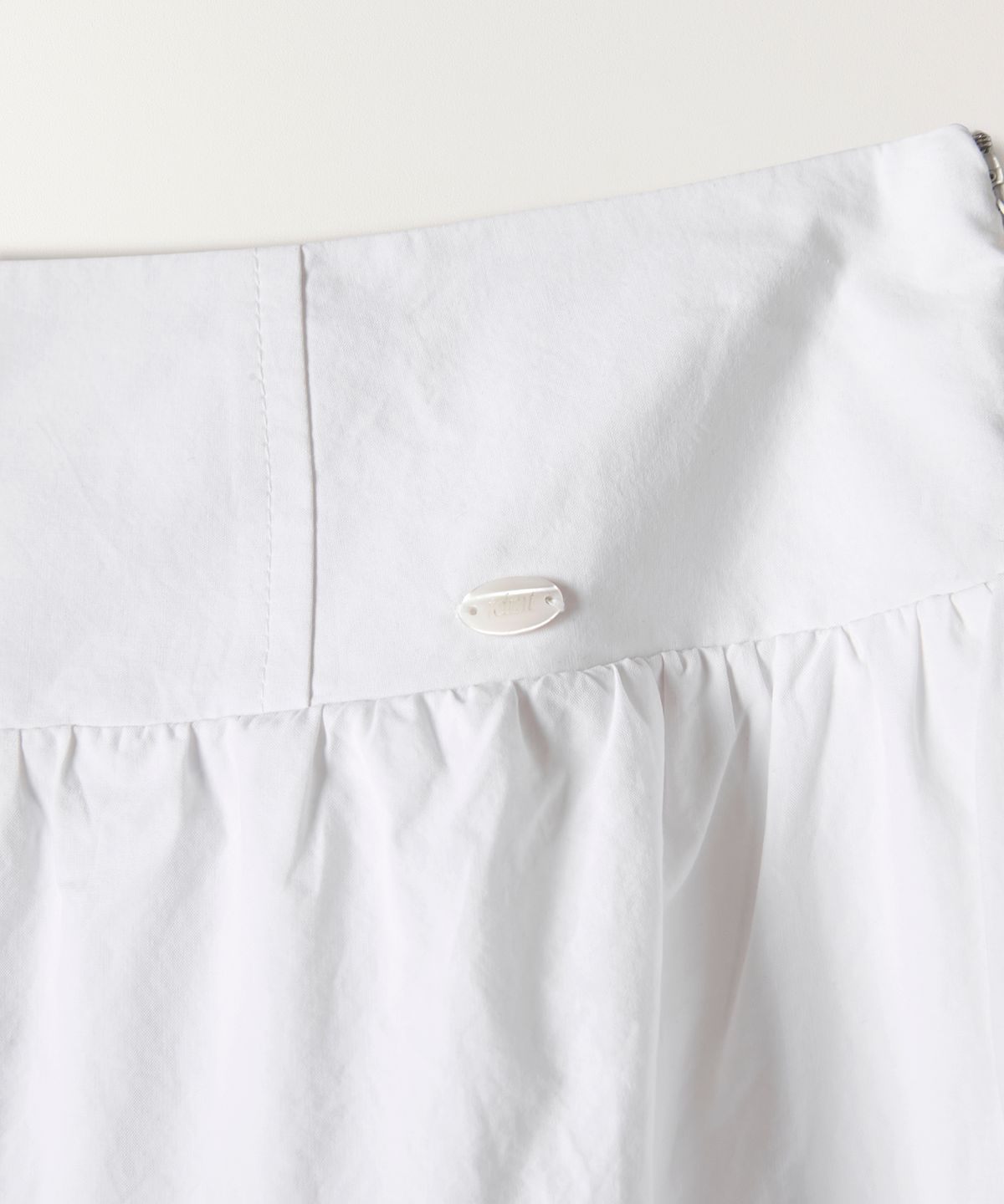 튜드먼트(TTUDEMENT) TIERED LONG SKIRT IVORY