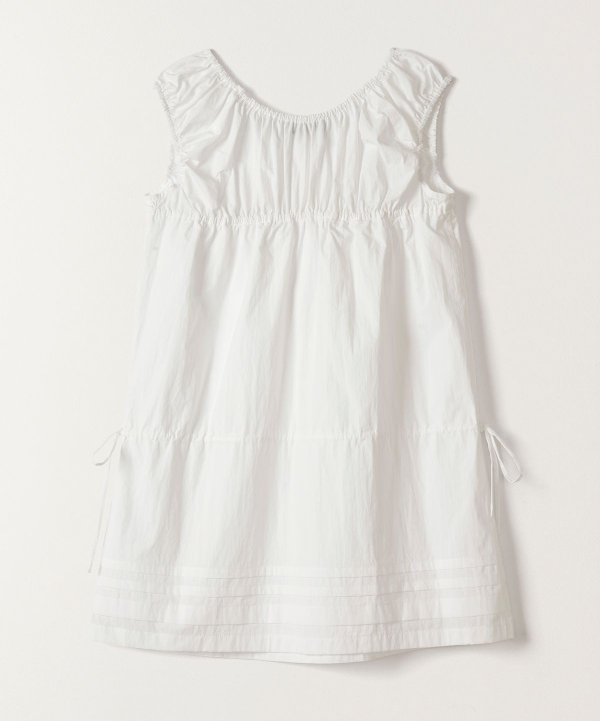 튜드먼트(TTUDEMENT) SHIRRING BABY DOLL DRESS WHITE