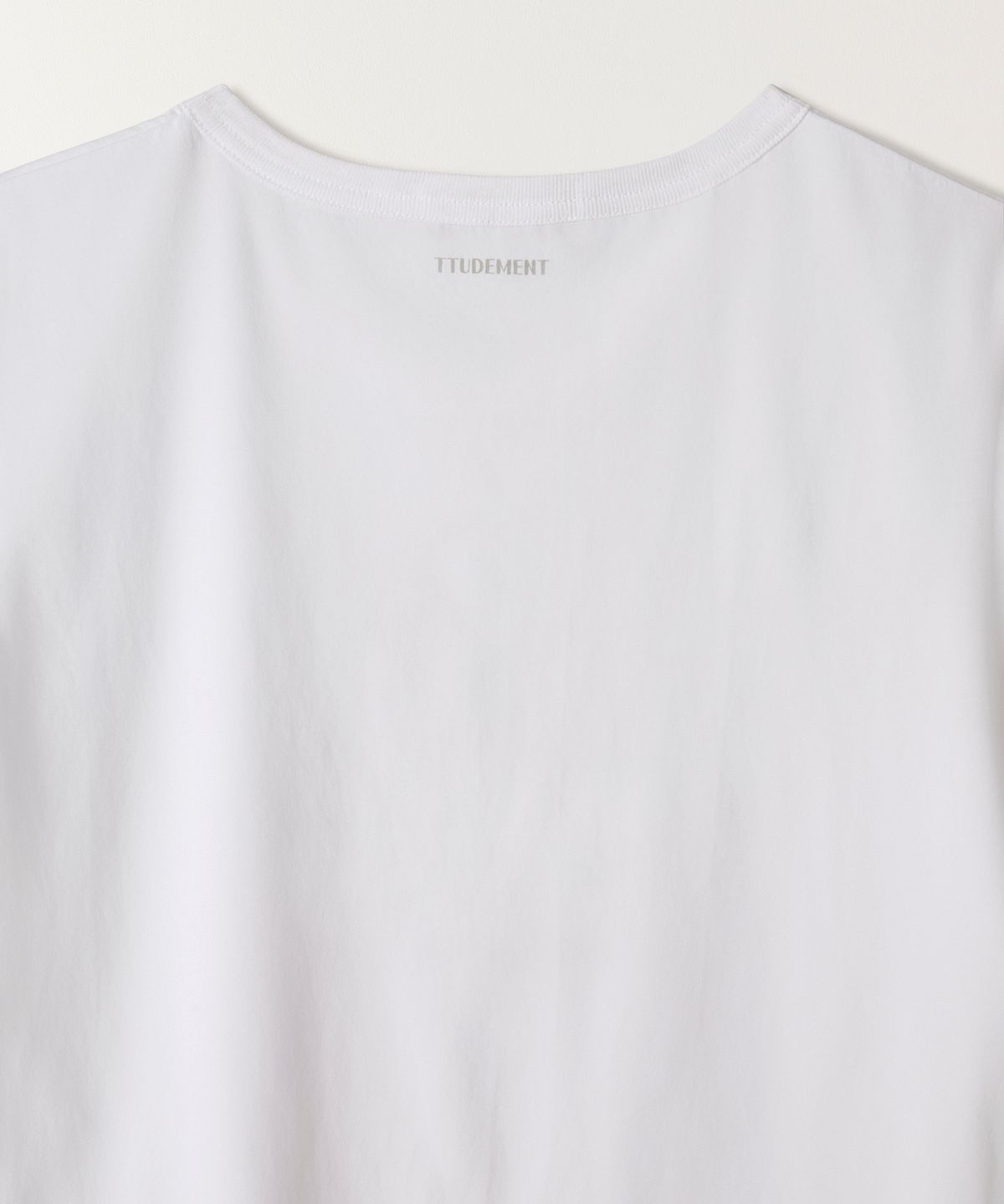 튜드먼트(TTUDEMENT) TTUDEMENT MARKET TEE WHITE