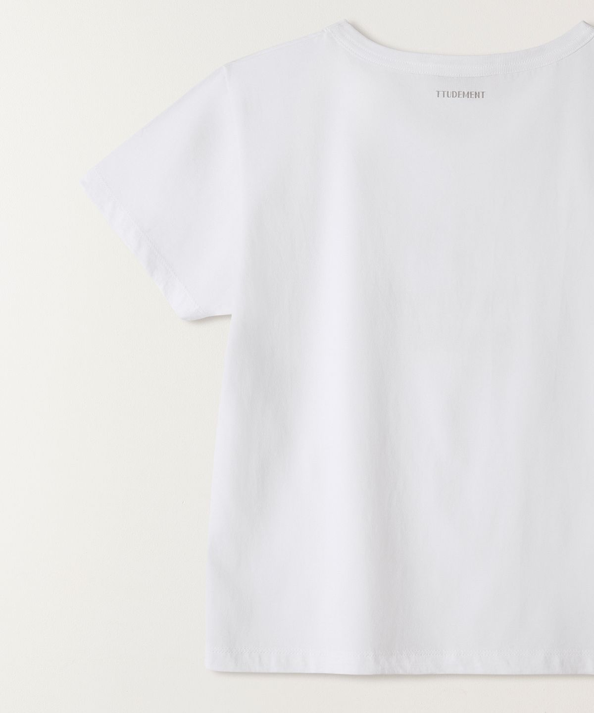튜드먼트(TTUDEMENT) TTUDEMENT MARKET TEE WHITE