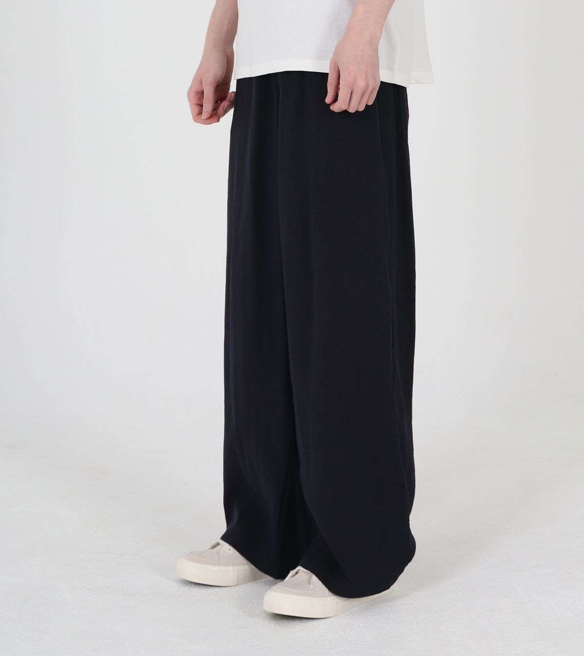 버튼서울(BUTTON SEOUL) 라미 이지 밴딩 팬츠 (네이비)