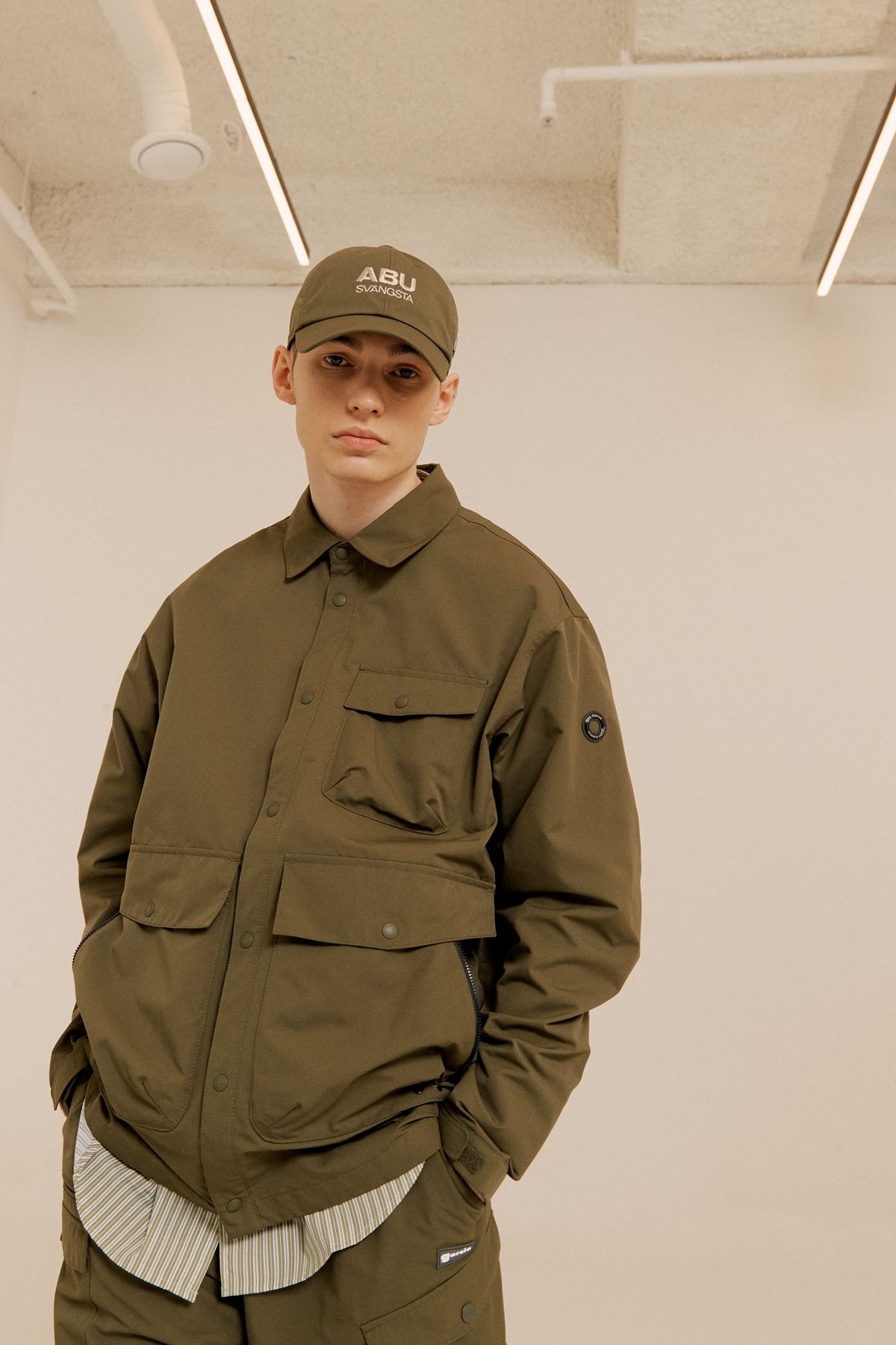 아부가르시아(ABU GARCIA) 스방스타 셔켓 KHAKI