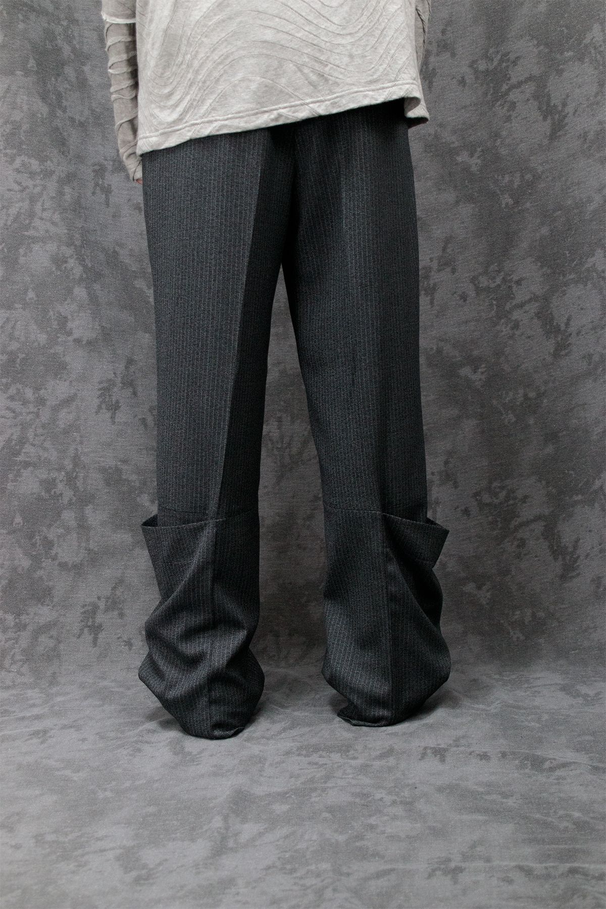 래깅툴즈(LAGGINGTOOLS) Calf Wrap Pants_____grain black (dead stock fabric)