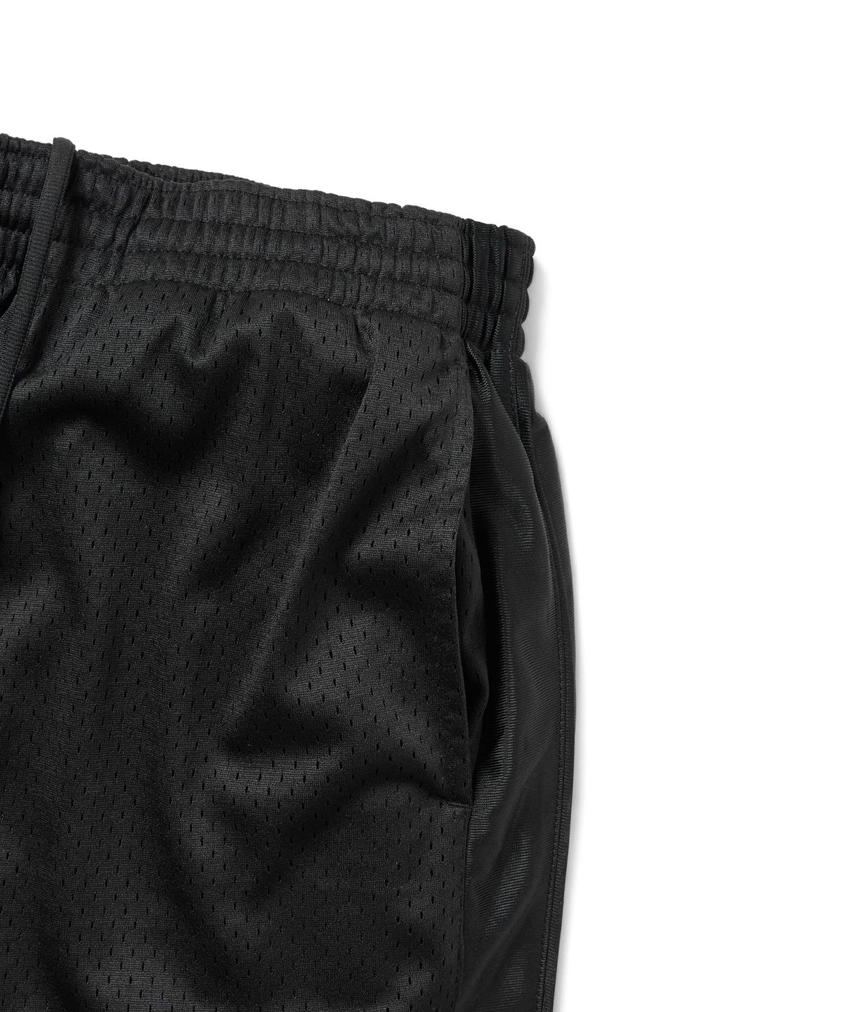 디스이즈네버댓(THISISNEVERTHAT) Basketball Short Black