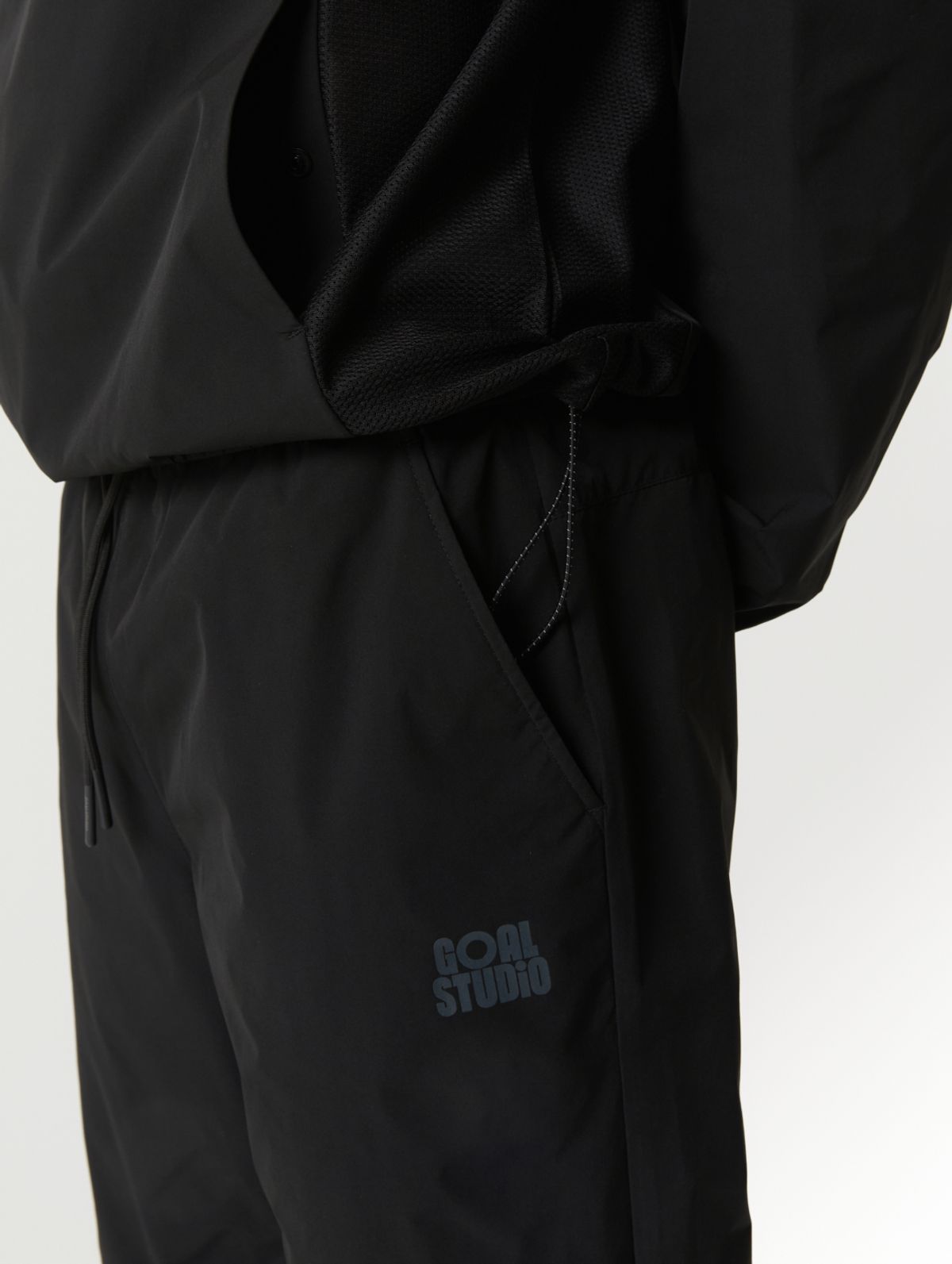 골스튜디오(GOALSTUDIO) MS AIR THROUGH JOGGER-BLACK