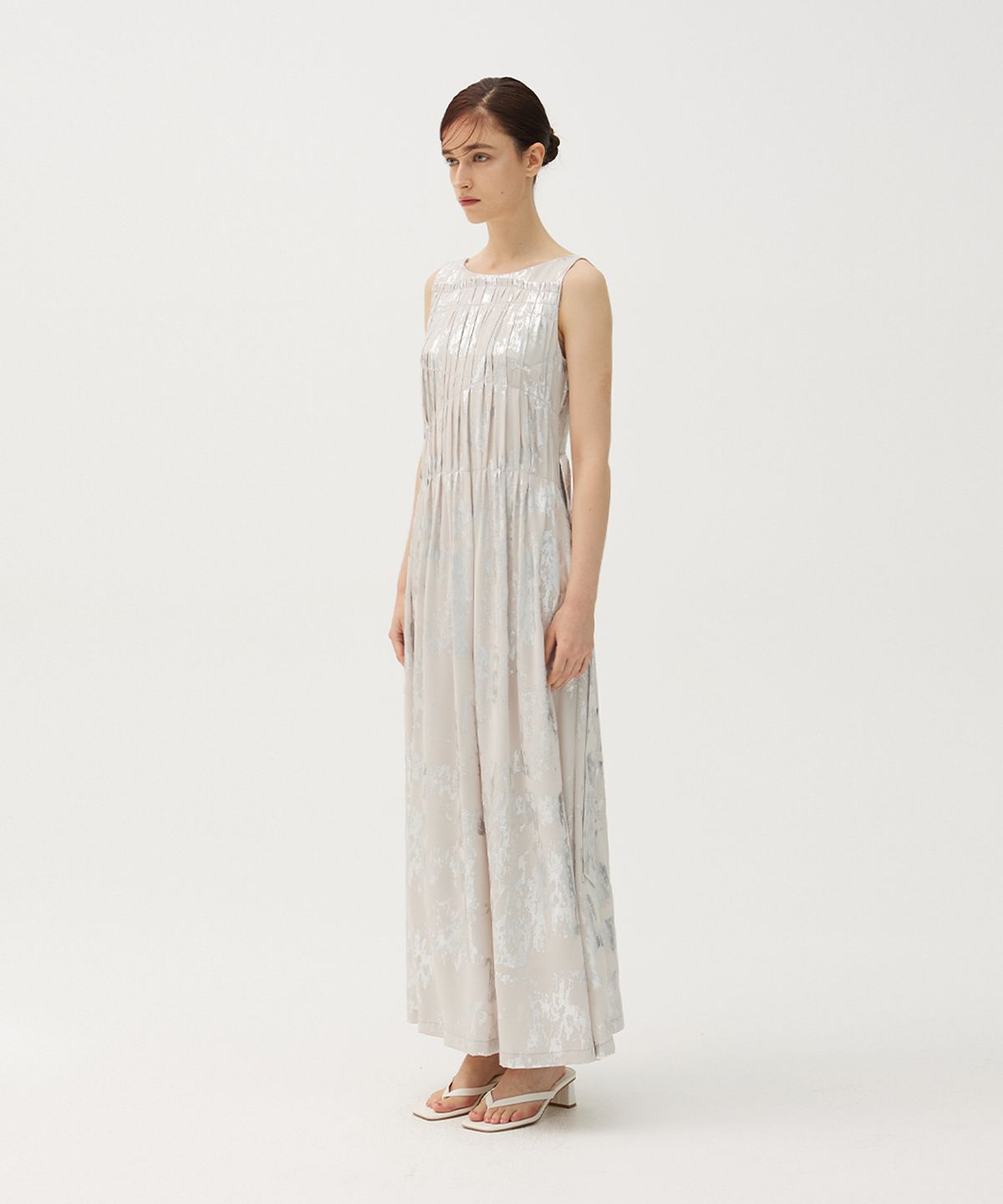 므아므(MMAM) Maxi doodle pleated dress