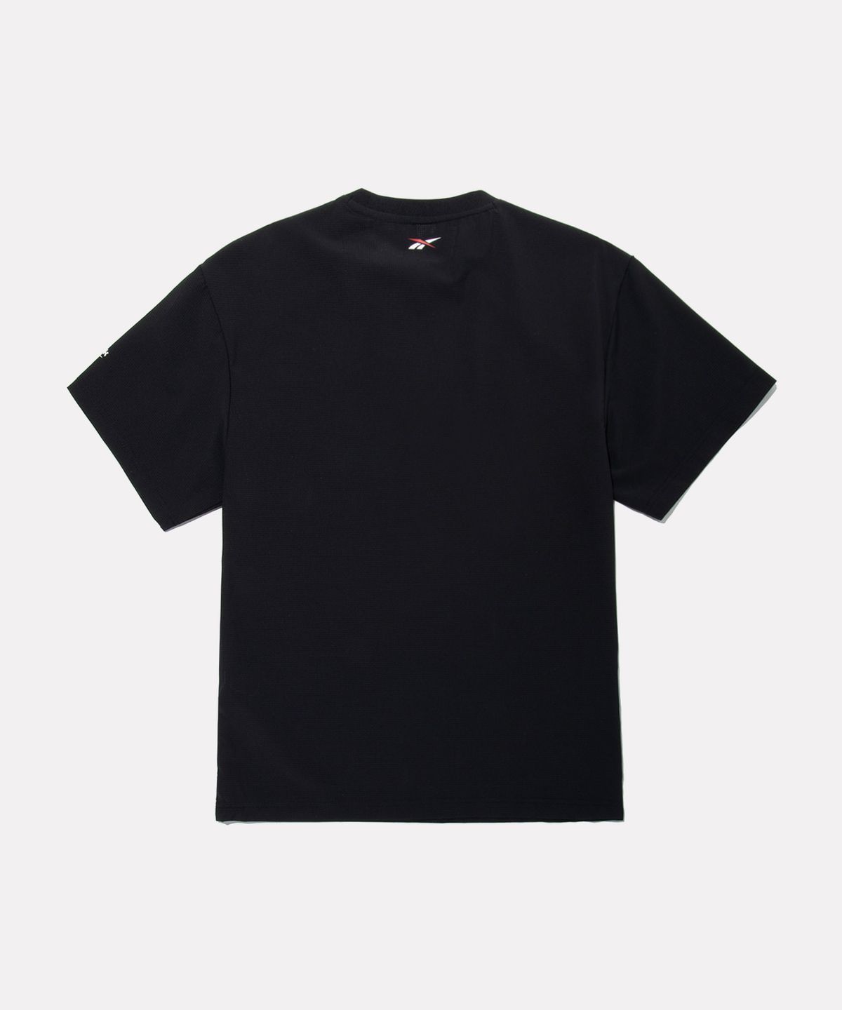 리복(REEBOK) 메쉬 우븐 티셔츠 - 블랙