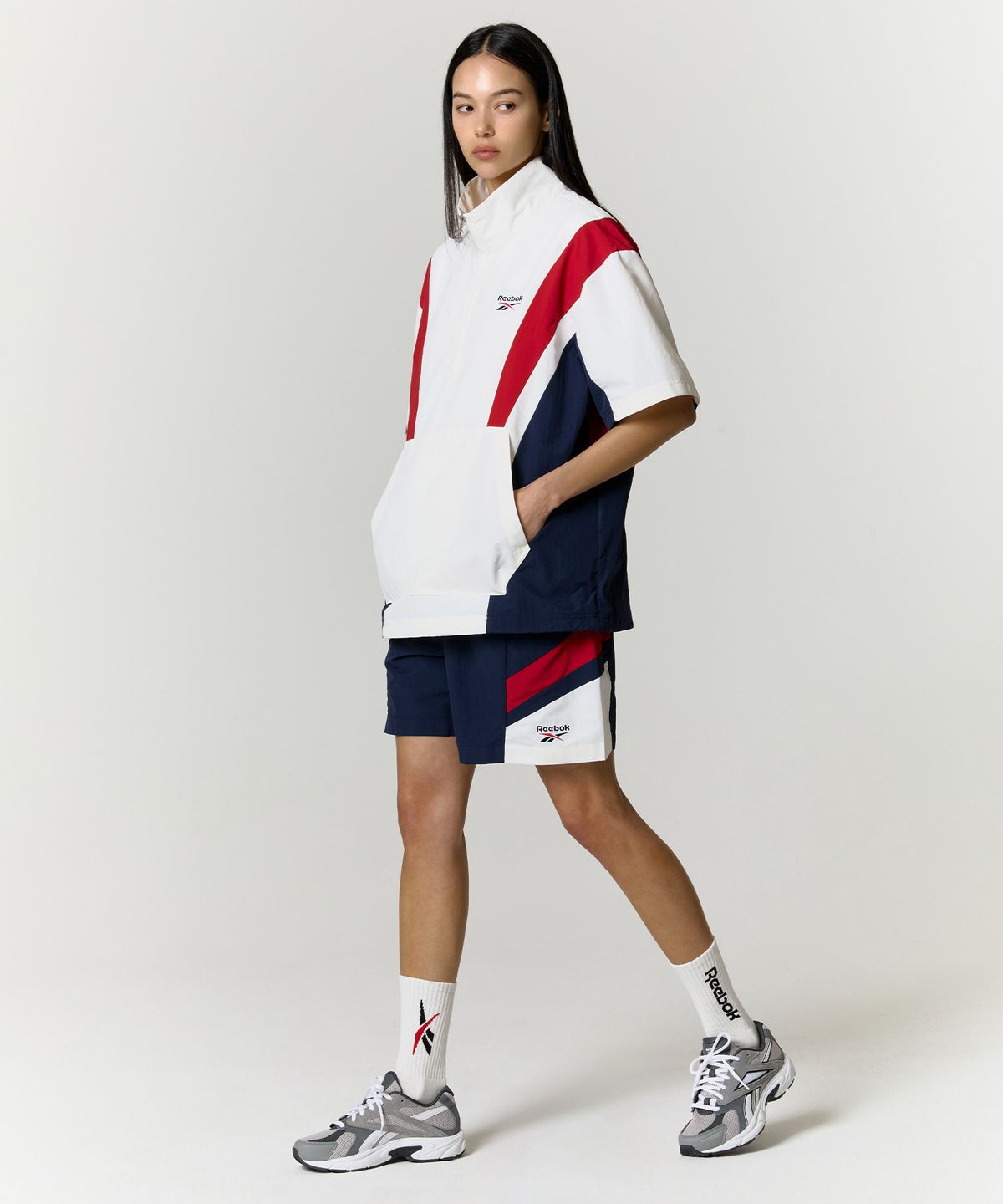 리복(REEBOK) DNA 쇼츠 - 네이비
