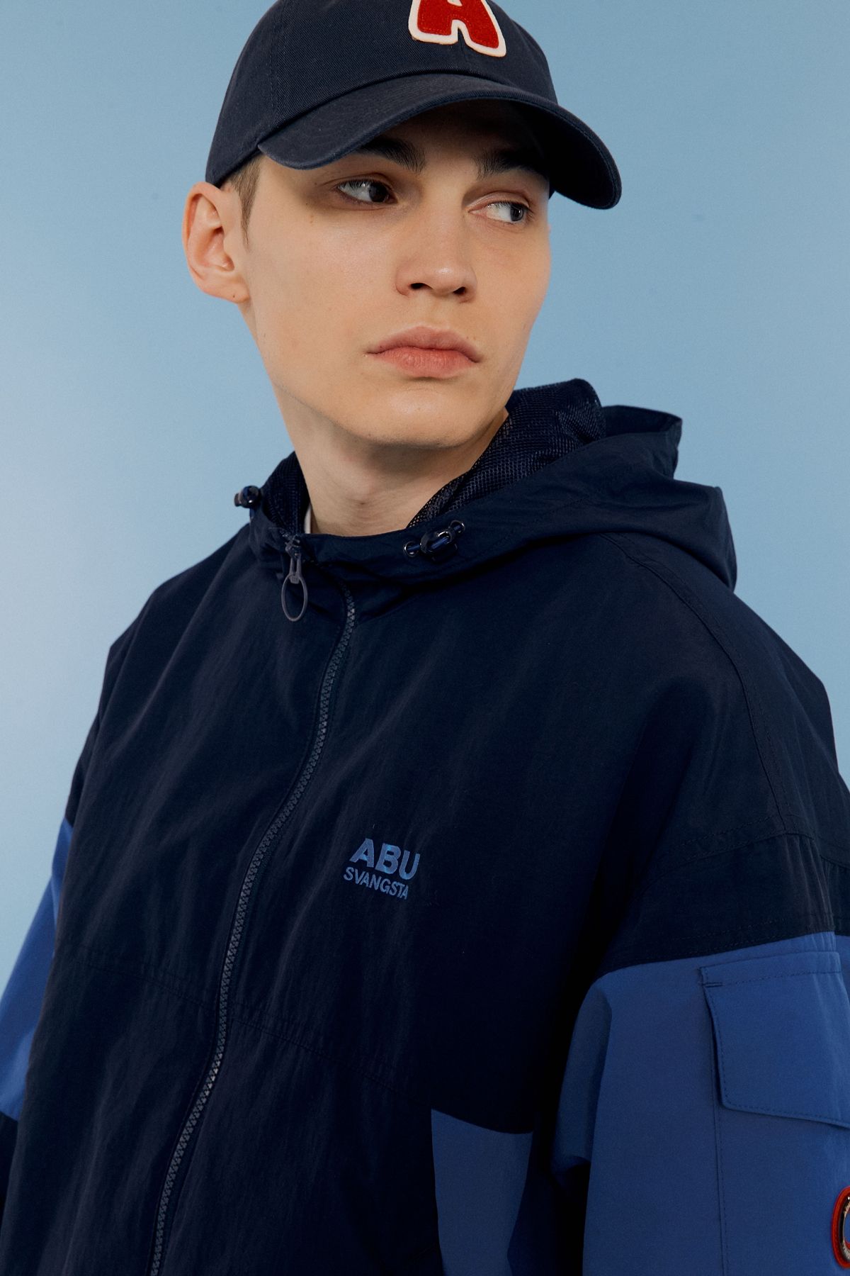 아부가르시아(ABU GARCIA) 웜업 후드 집업 NAVY