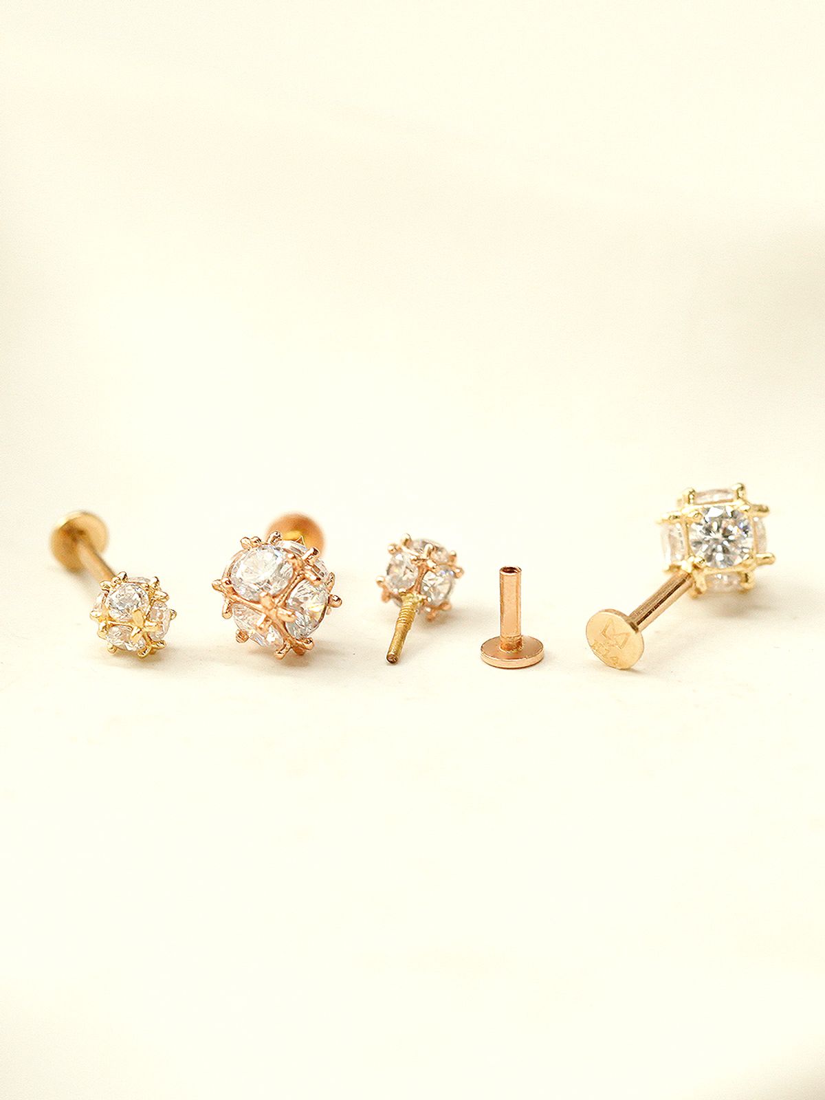 미니멀피어싱(MINIMALPIERCING) 14K 인터널 크리스탈 볼 라블렛 피어싱