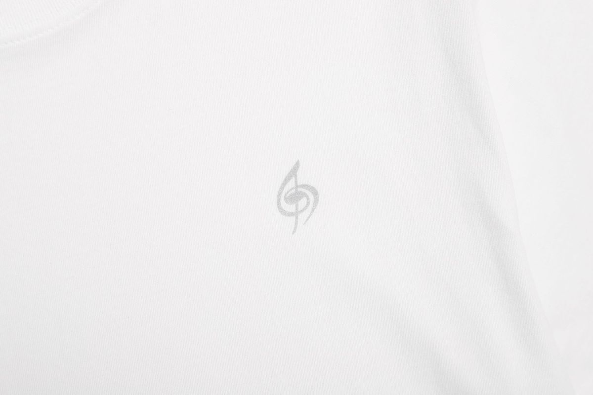 바쥬비쥬(BAJOO BIJOO) LOGO PRINT T-SHIRT [WHITE]