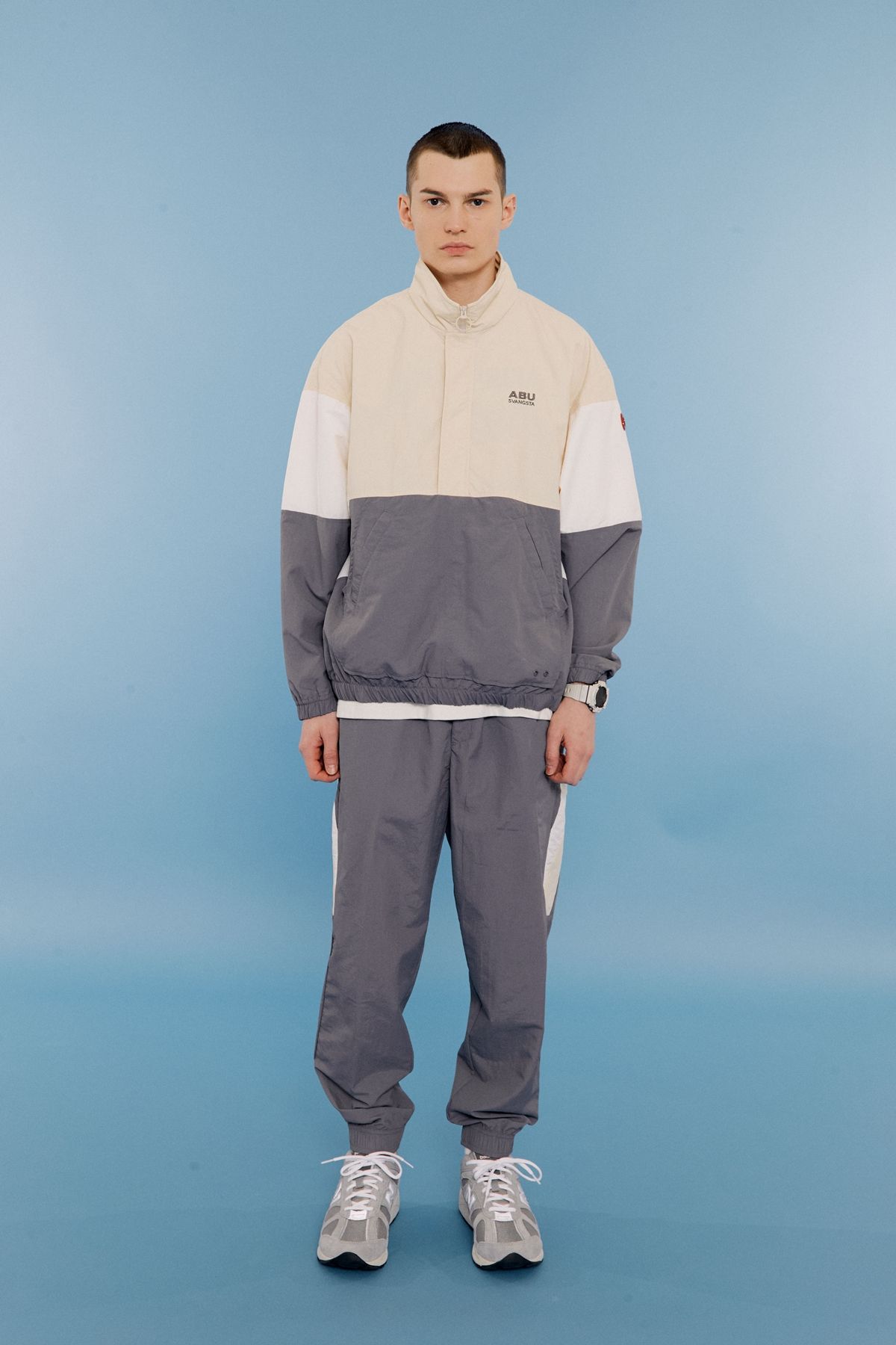 아부가르시아(ABU GARCIA) 웜업 조거 GREY