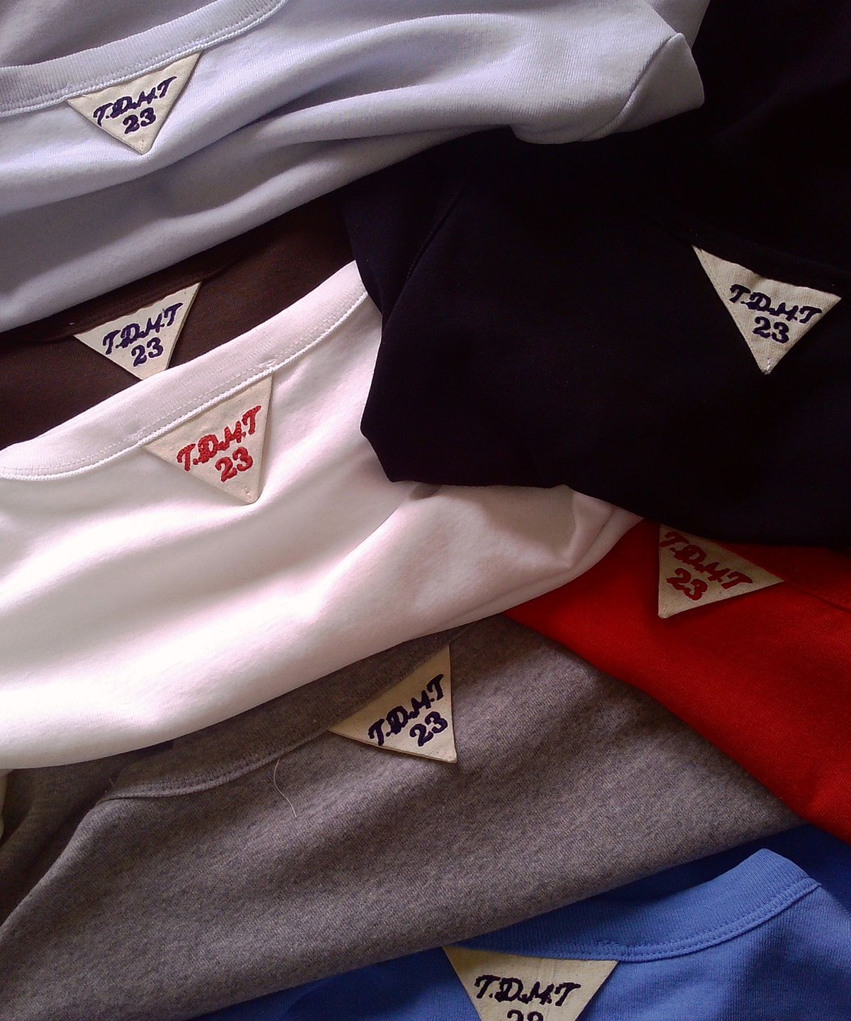 튜드먼트(TTUDEMENT) [7COLORS] 50s EMBROIDERED T-SHIRT