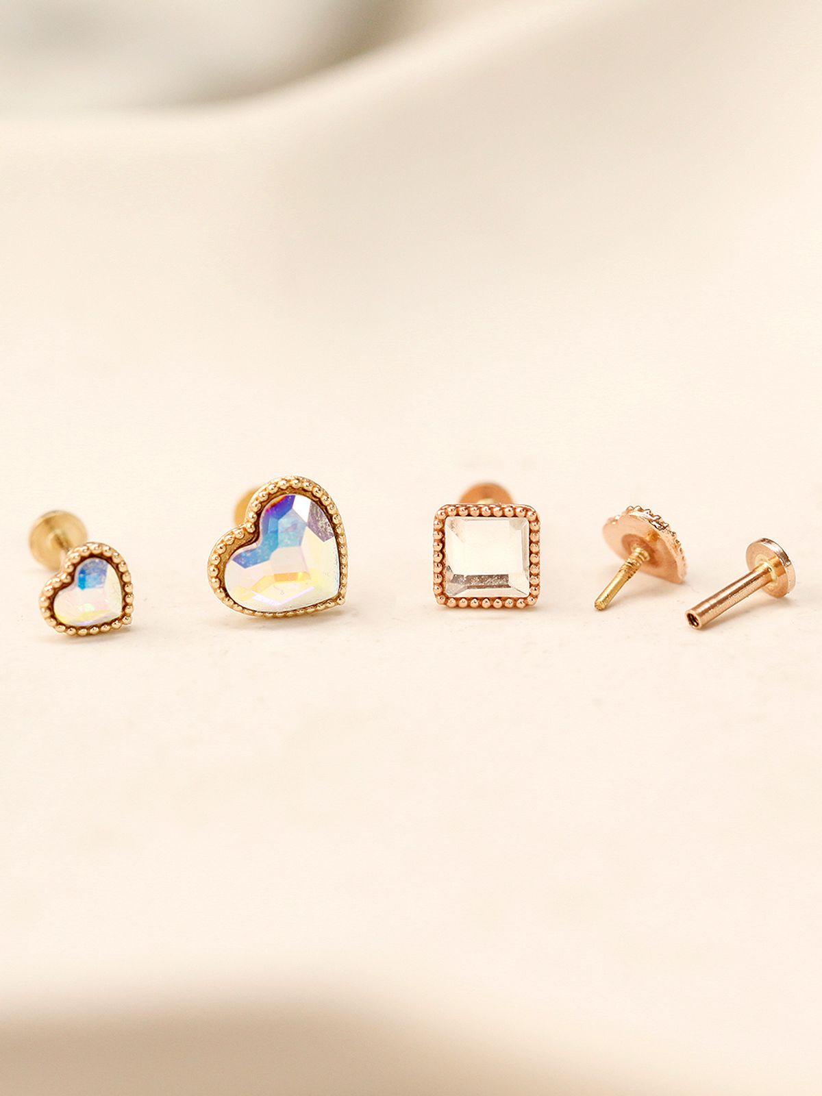 미니멀피어싱(MINIMALPIERCING) 14K 인터널 스왈 스톤 하트 사각 라블렛 피어싱
